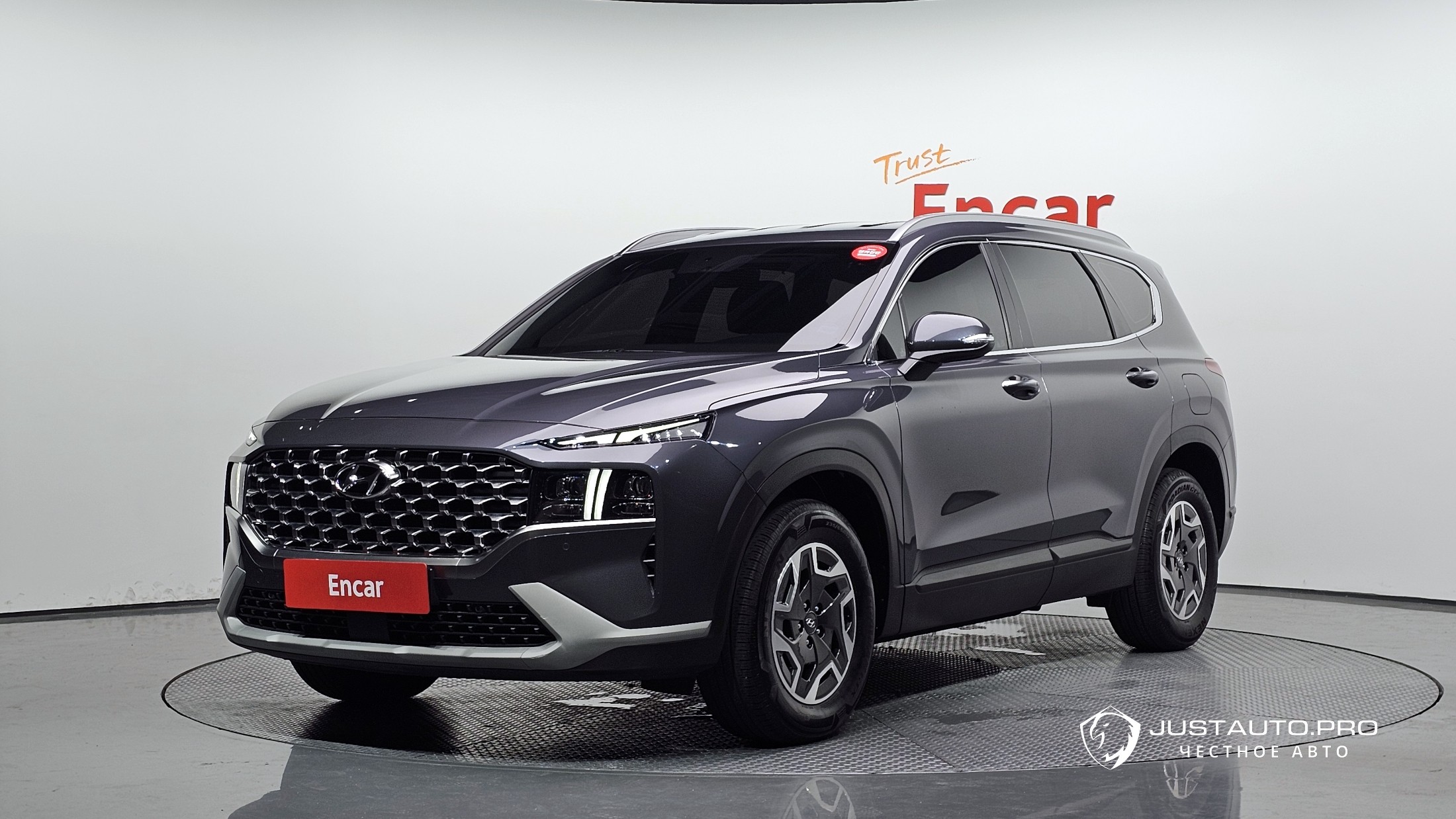 Автомобиль Hyundai Santafe