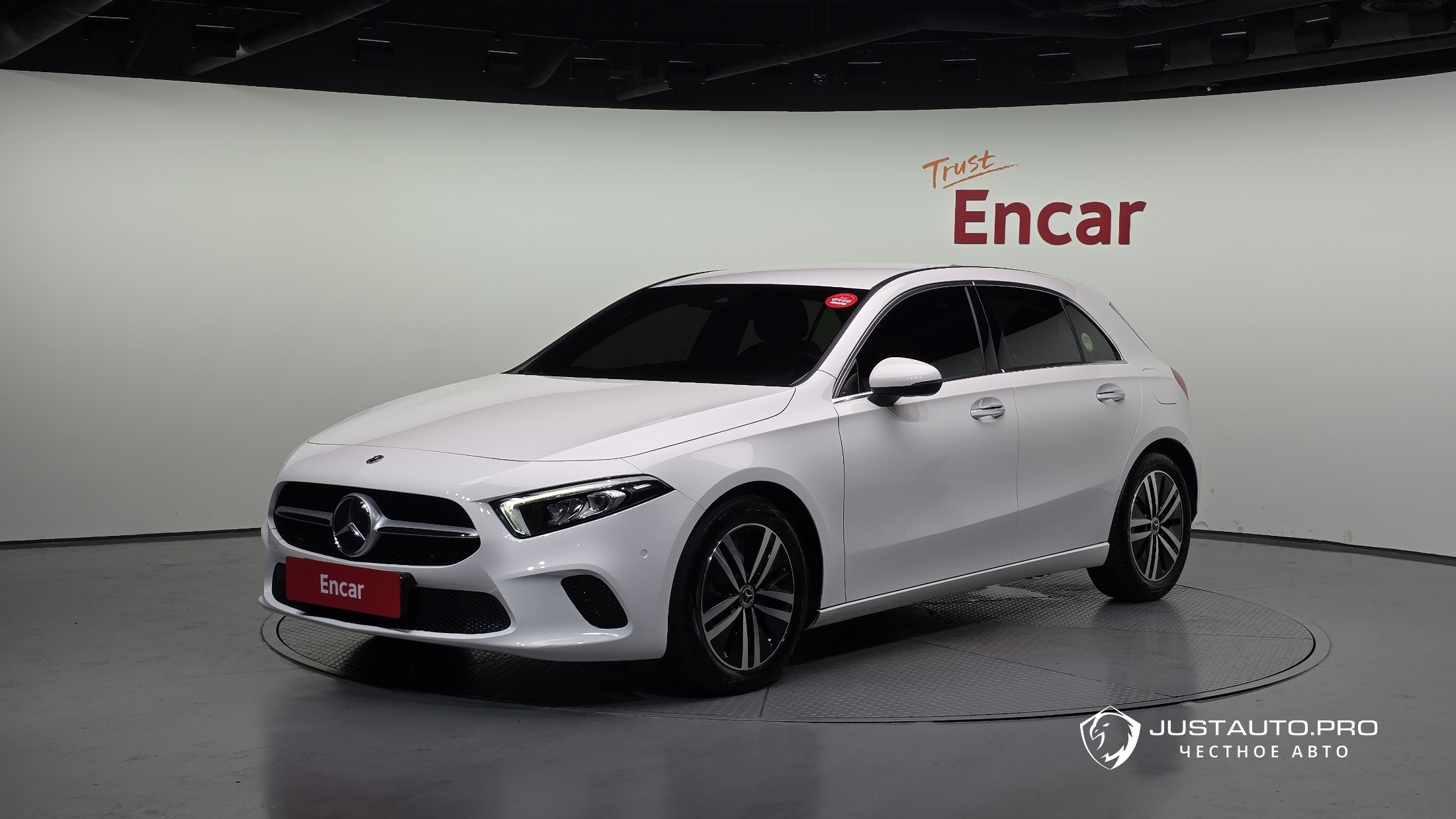 Автомобиль Mercedes-Benz A-Class