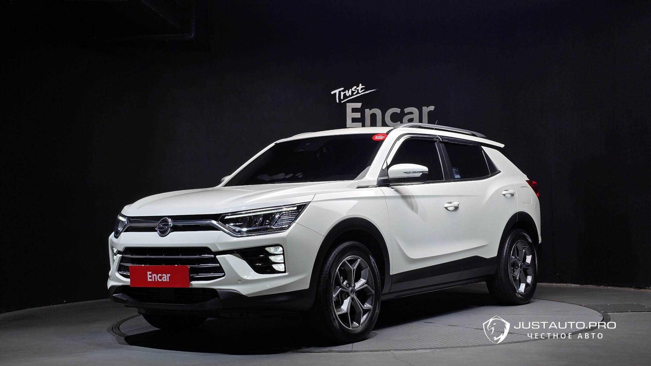Автомобиль KG_Mobility_Ssangyong KORANDO