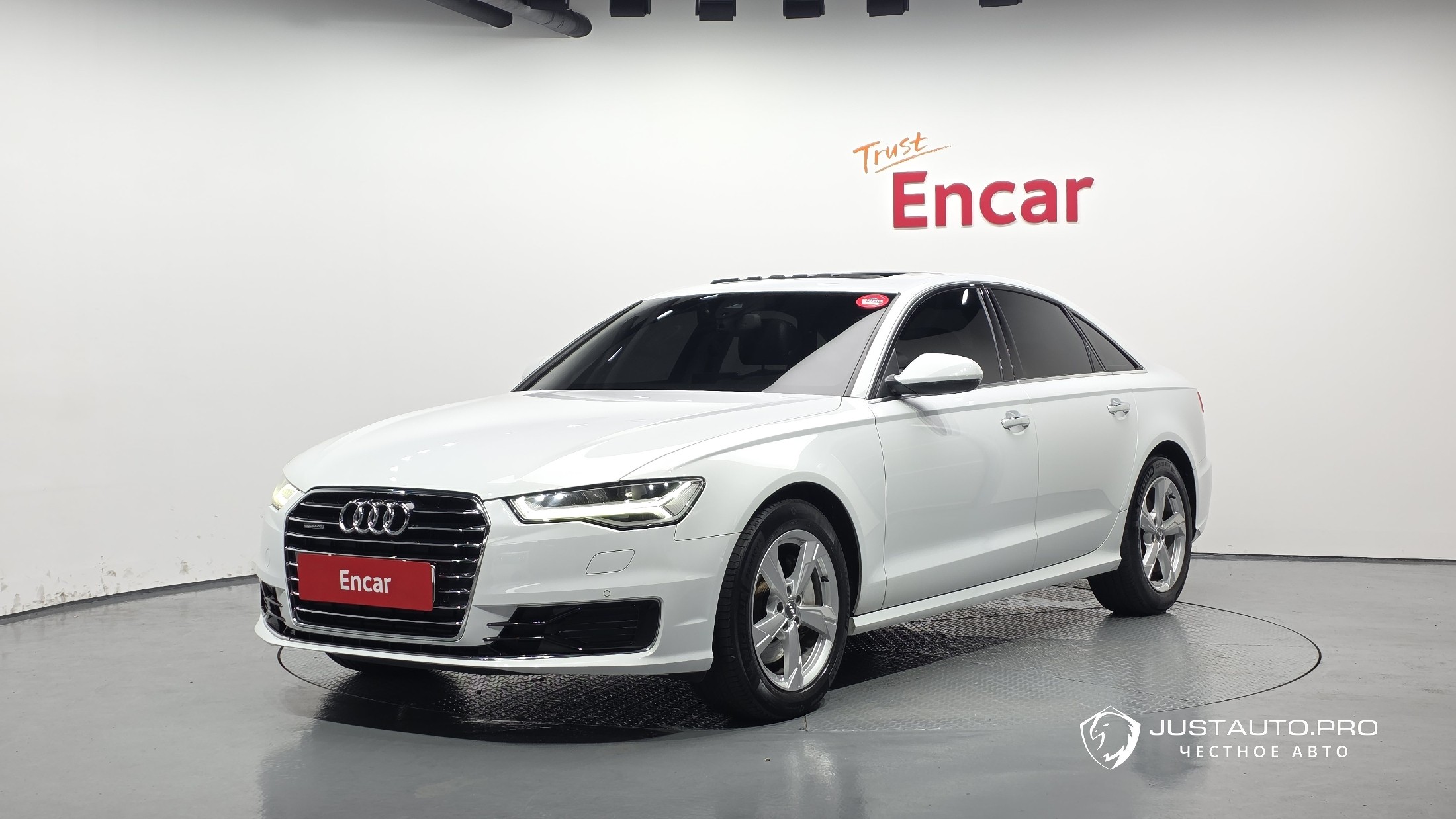 Автомобиль Audi A6