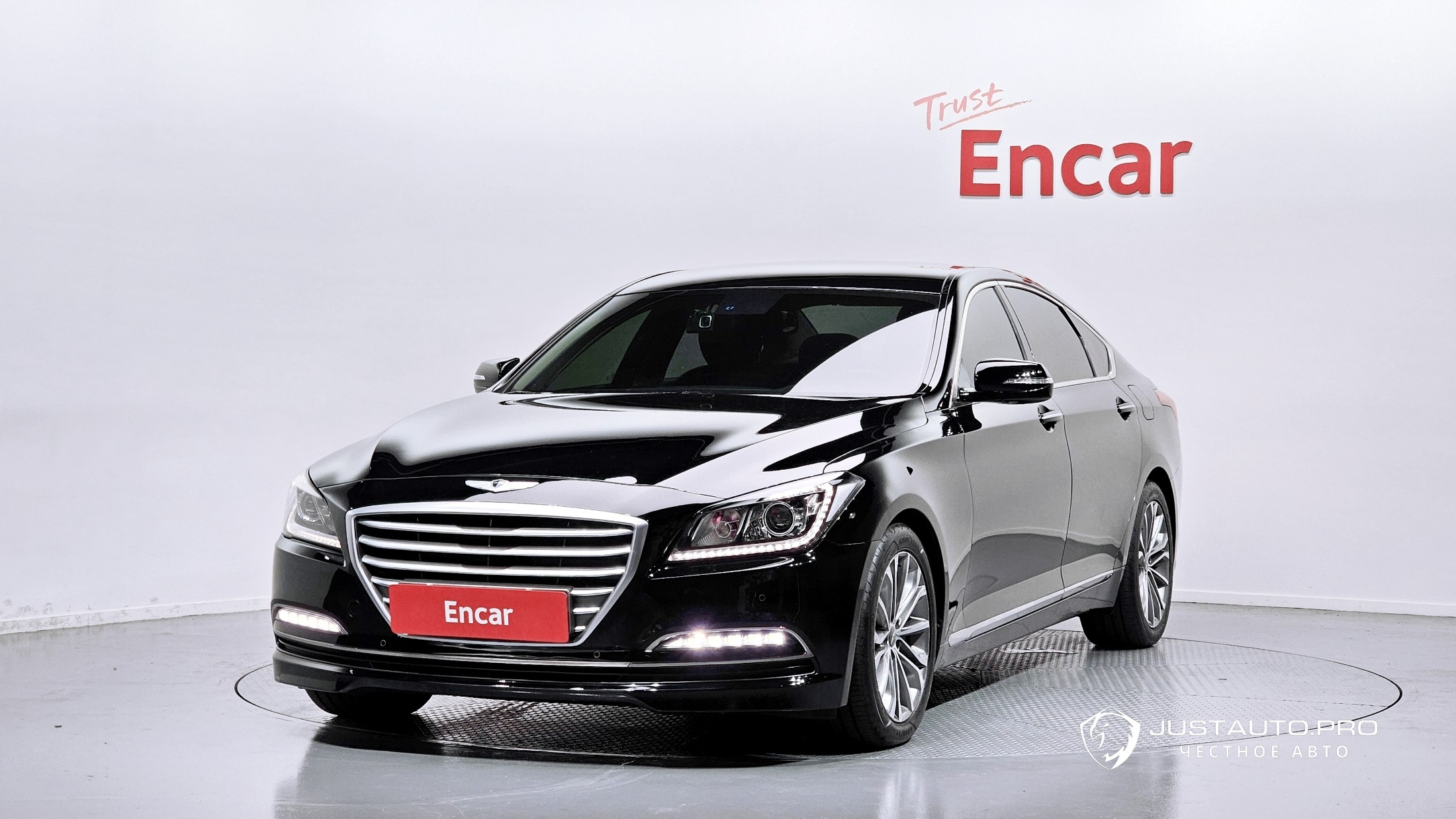 Автомобиль Hyundai Genesis