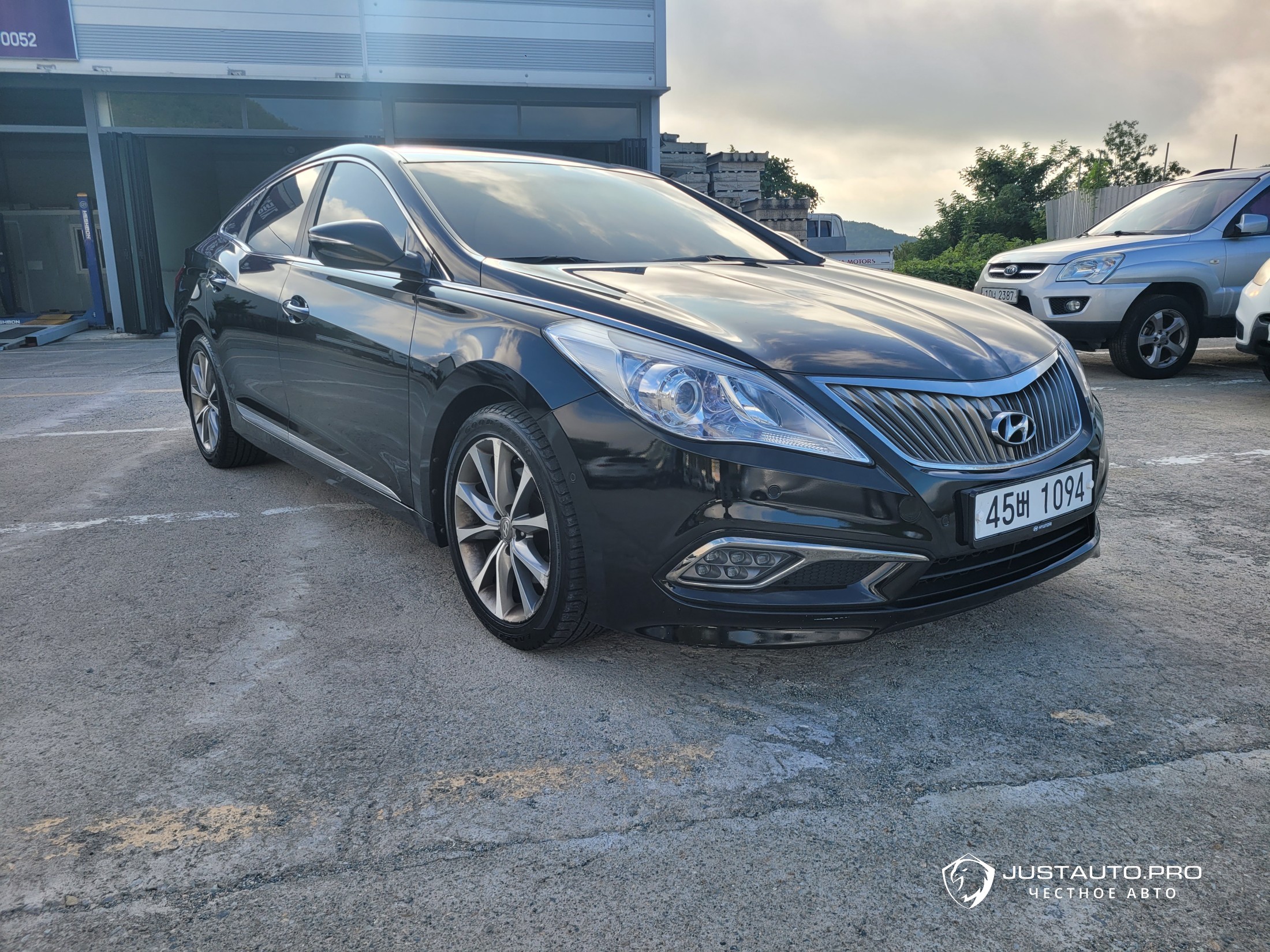 Автомобиль Hyundai Grandeur