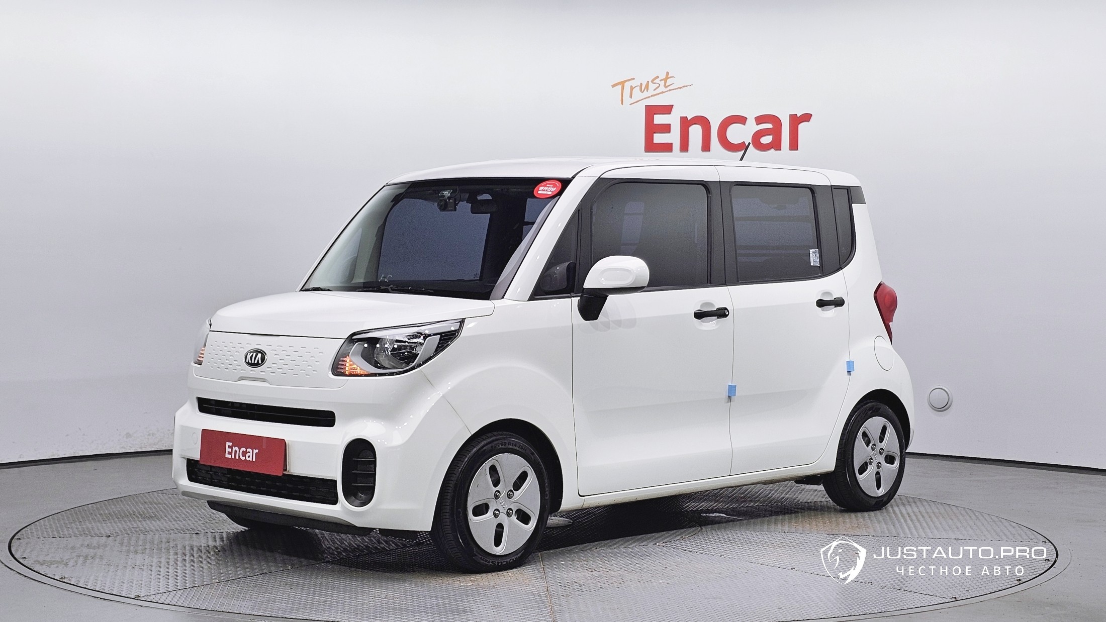 Автомобиль Kia RAY