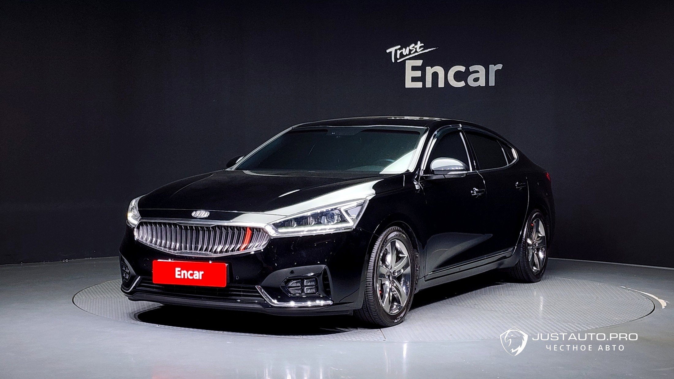 Автомобиль Kia K7