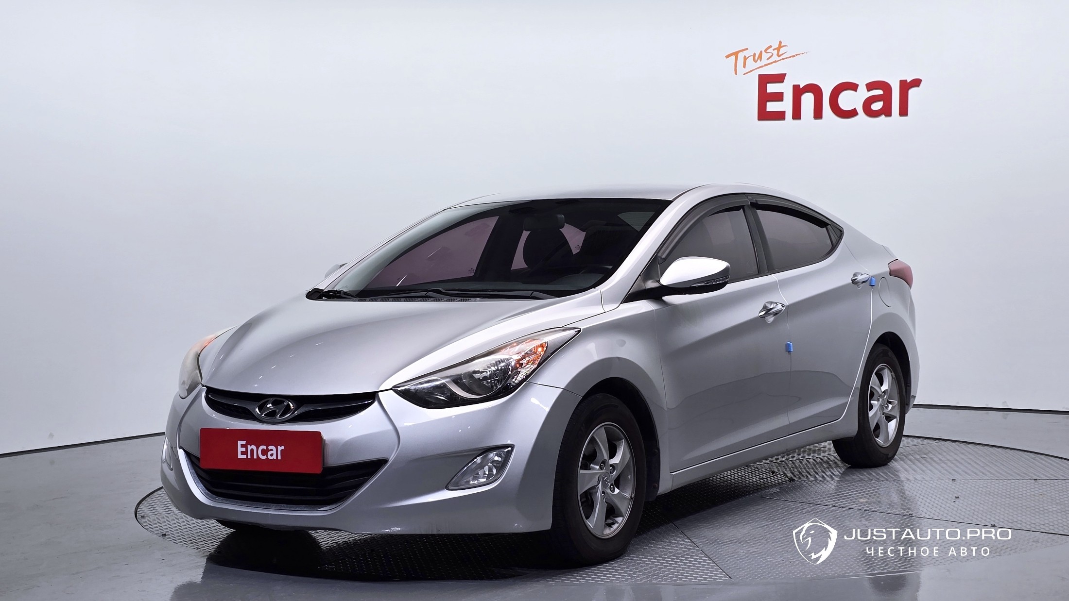 Автомобиль Hyundai AVANTE