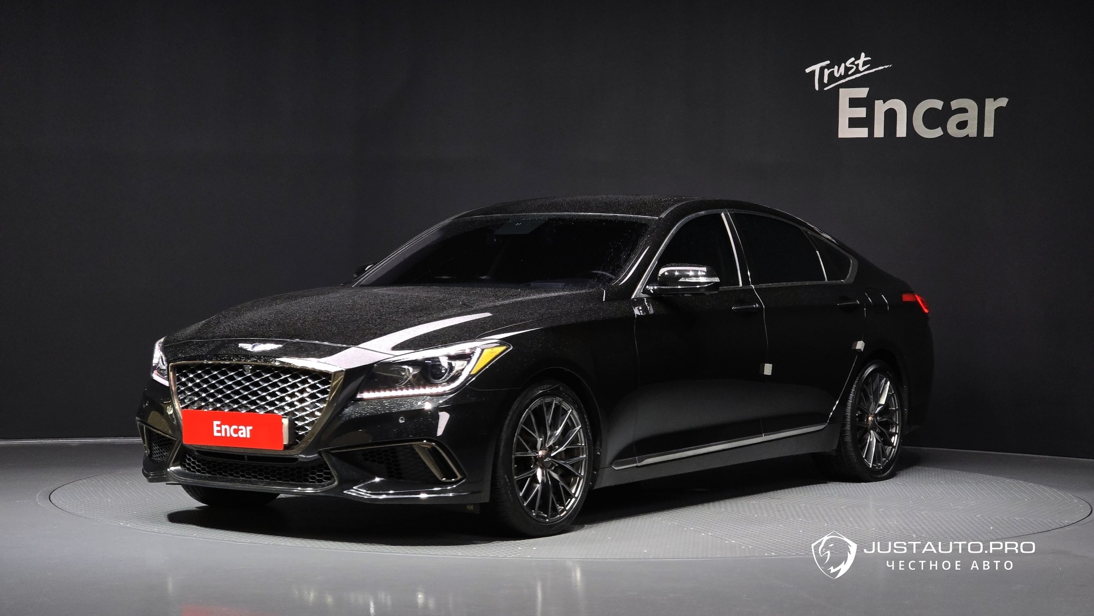 Автомобиль Genesis G80