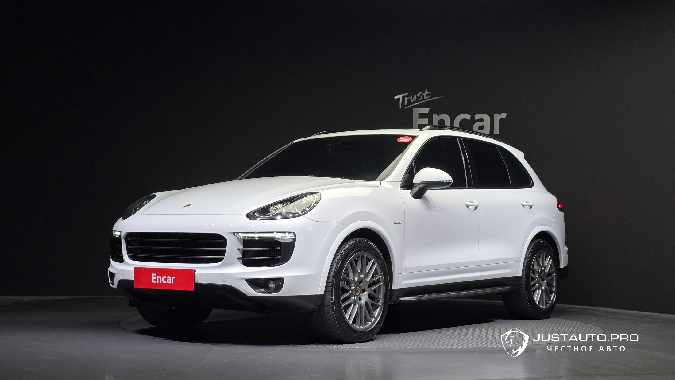 Автомобиль Porsche Cayenne