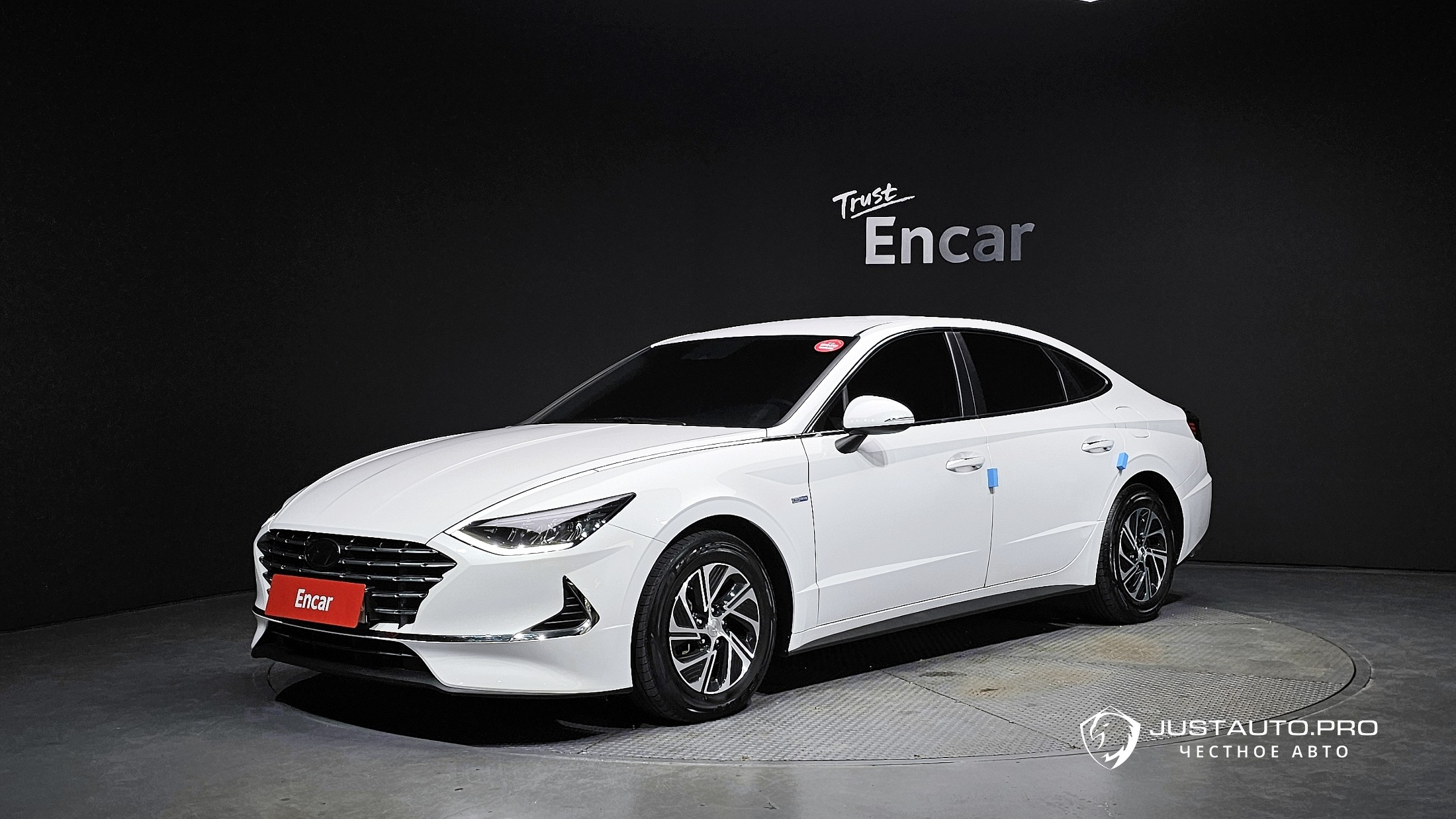 Автомобиль Hyundai Sonata