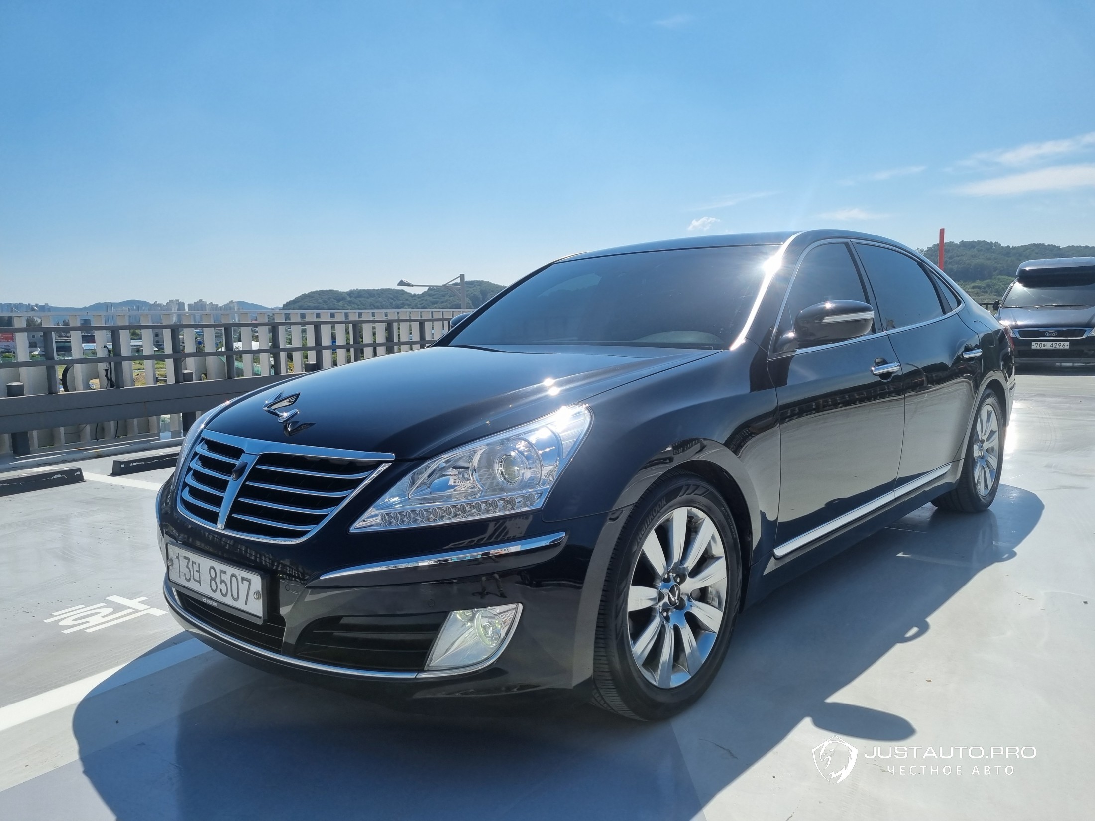Автомобиль Hyundai Equus