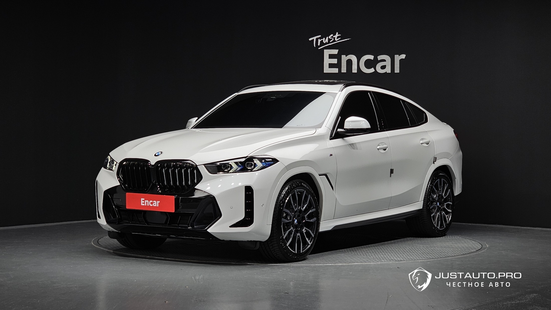 Автомобиль BMW X6