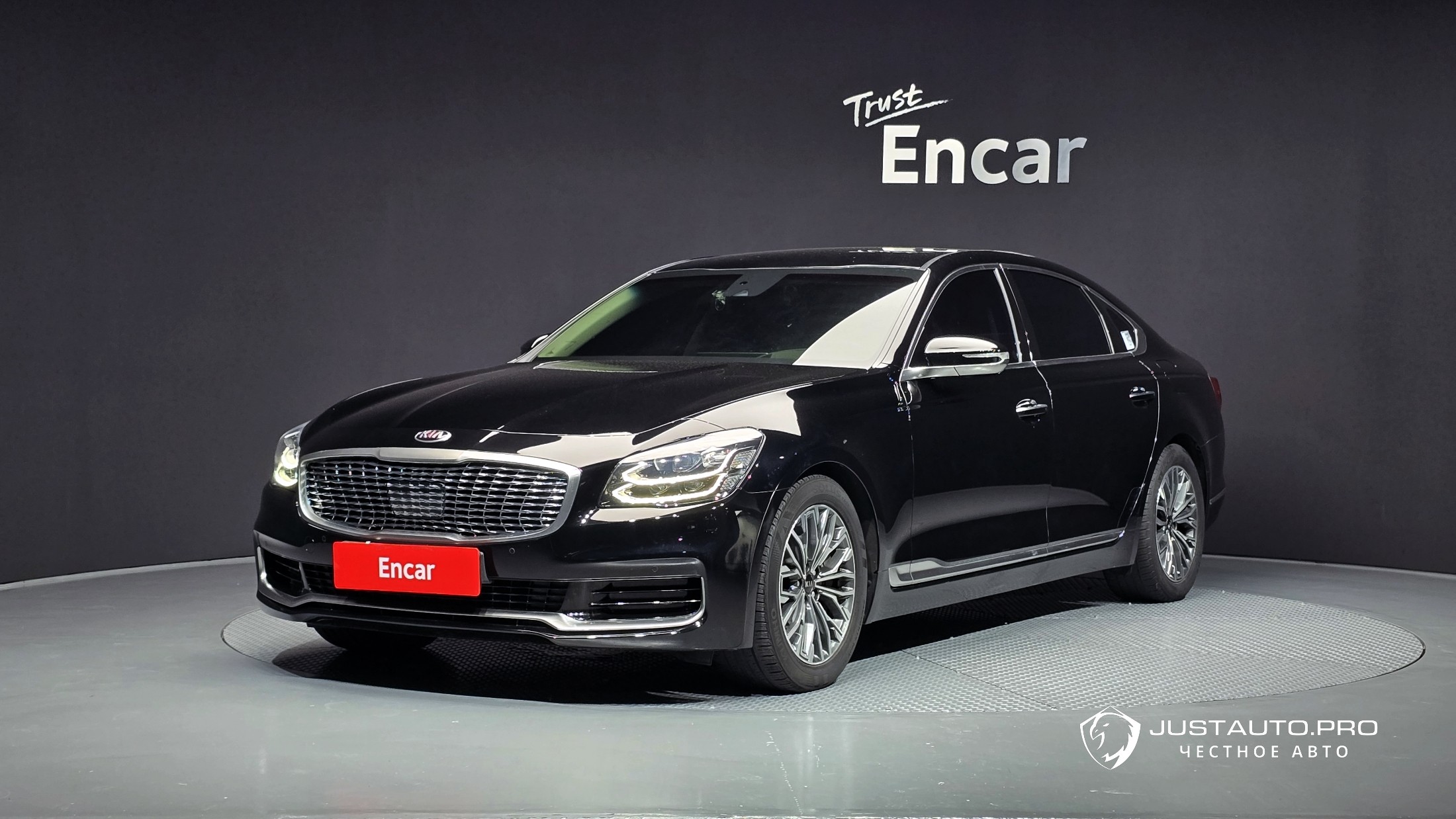 Автомобиль Kia K9