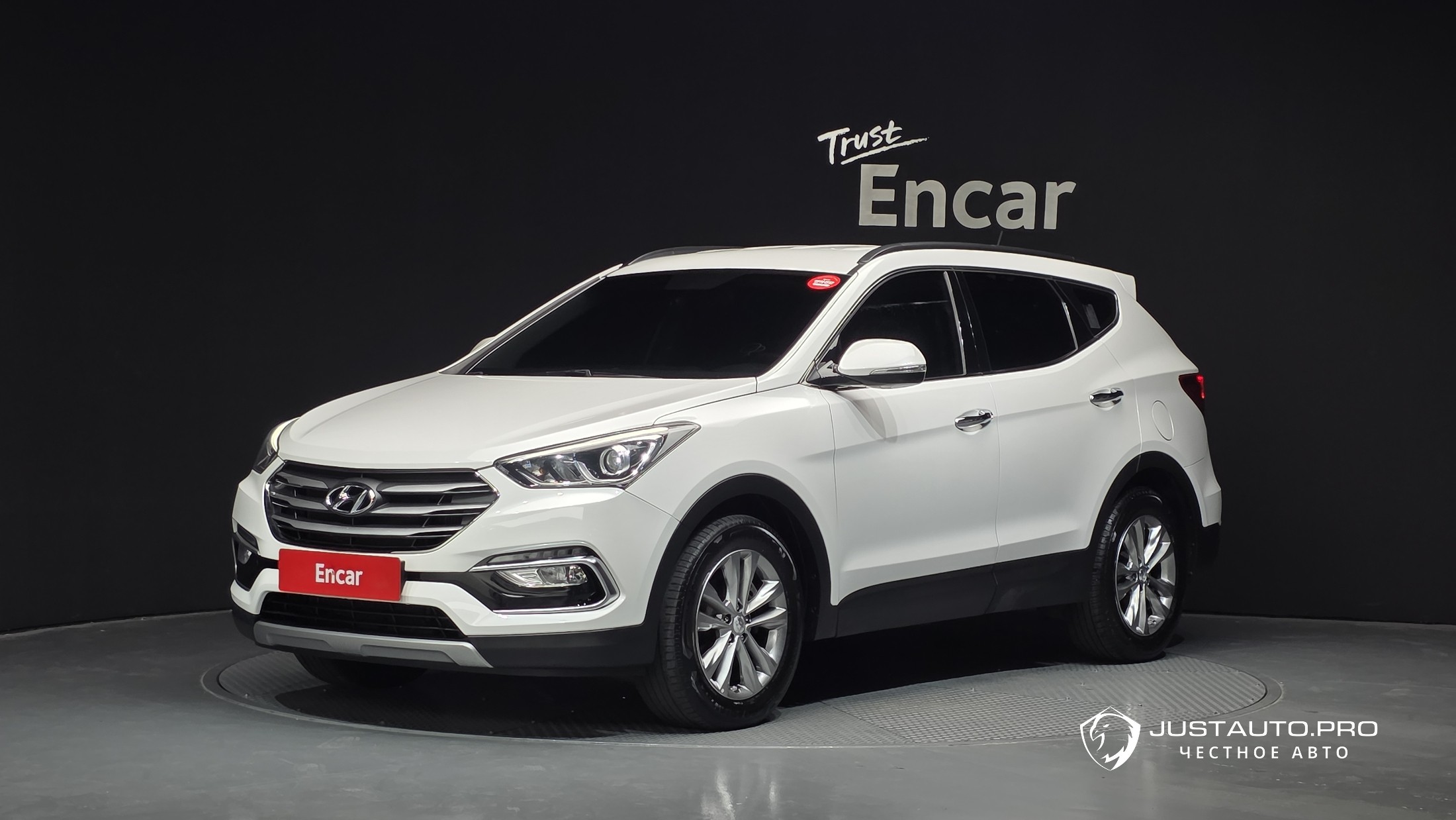 Автомобиль Hyundai Santafe