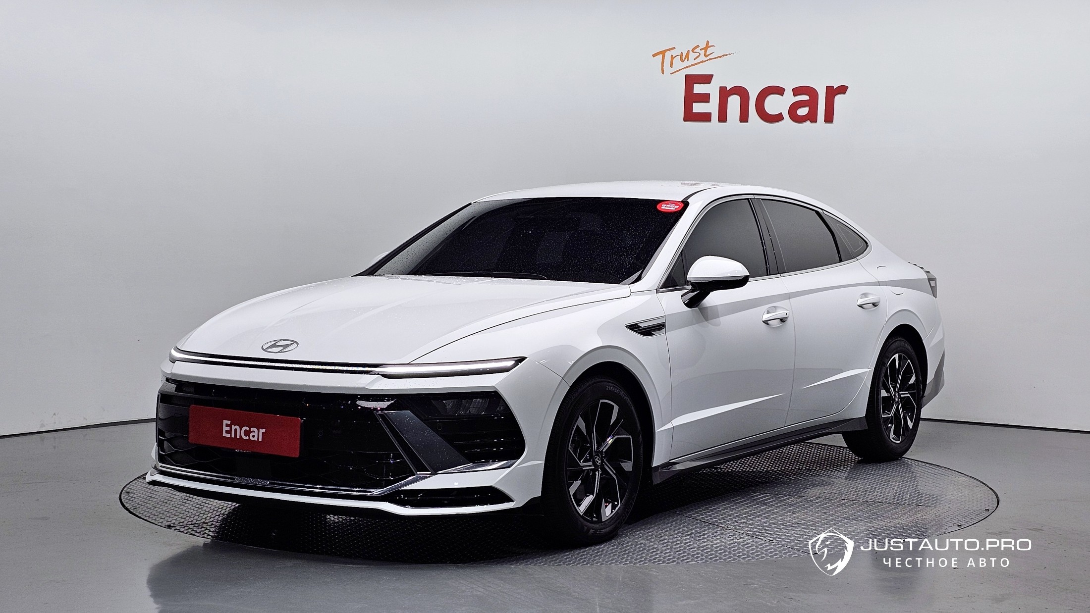 Автомобиль Hyundai Sonata