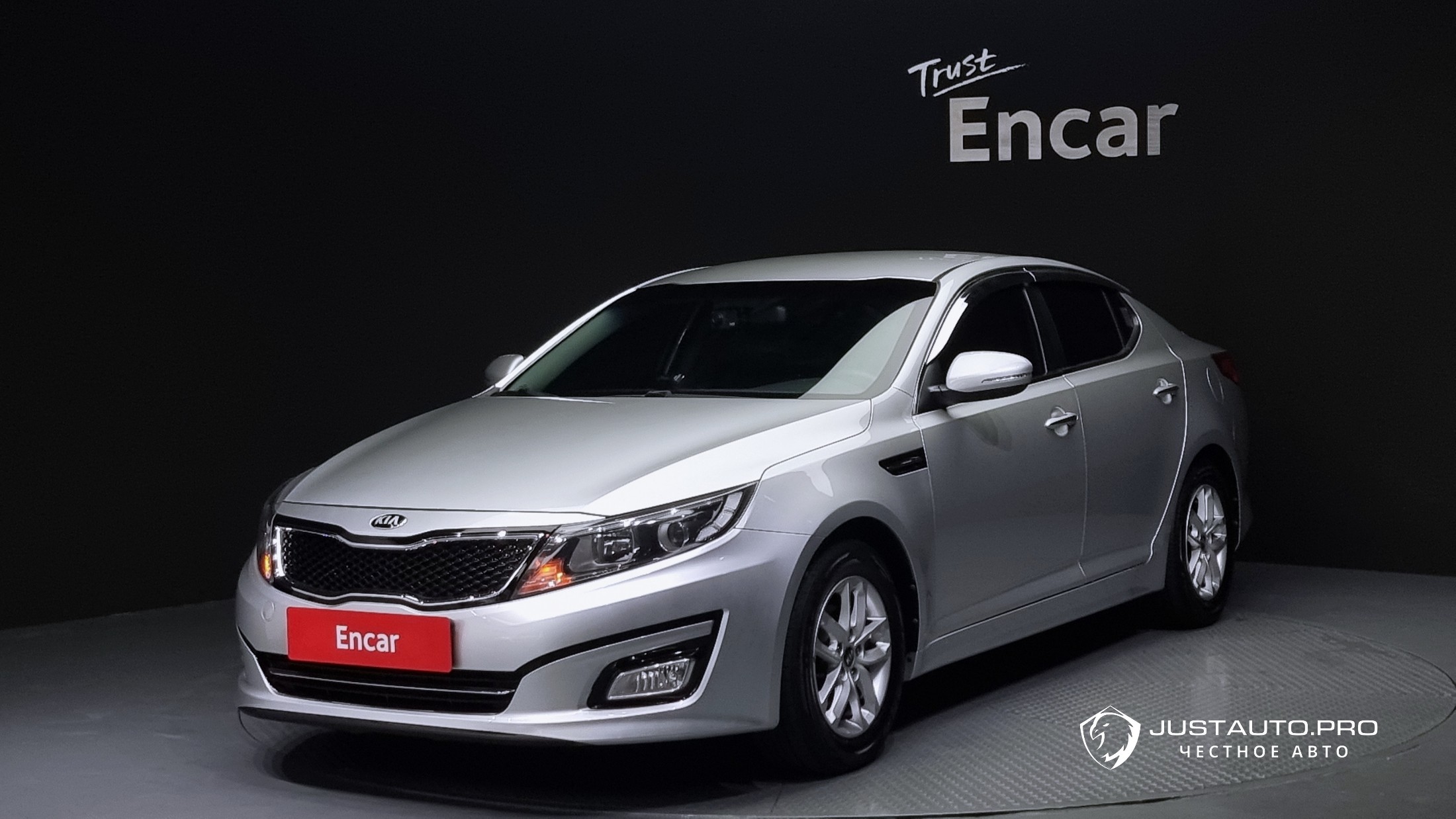 Автомобиль Kia K5