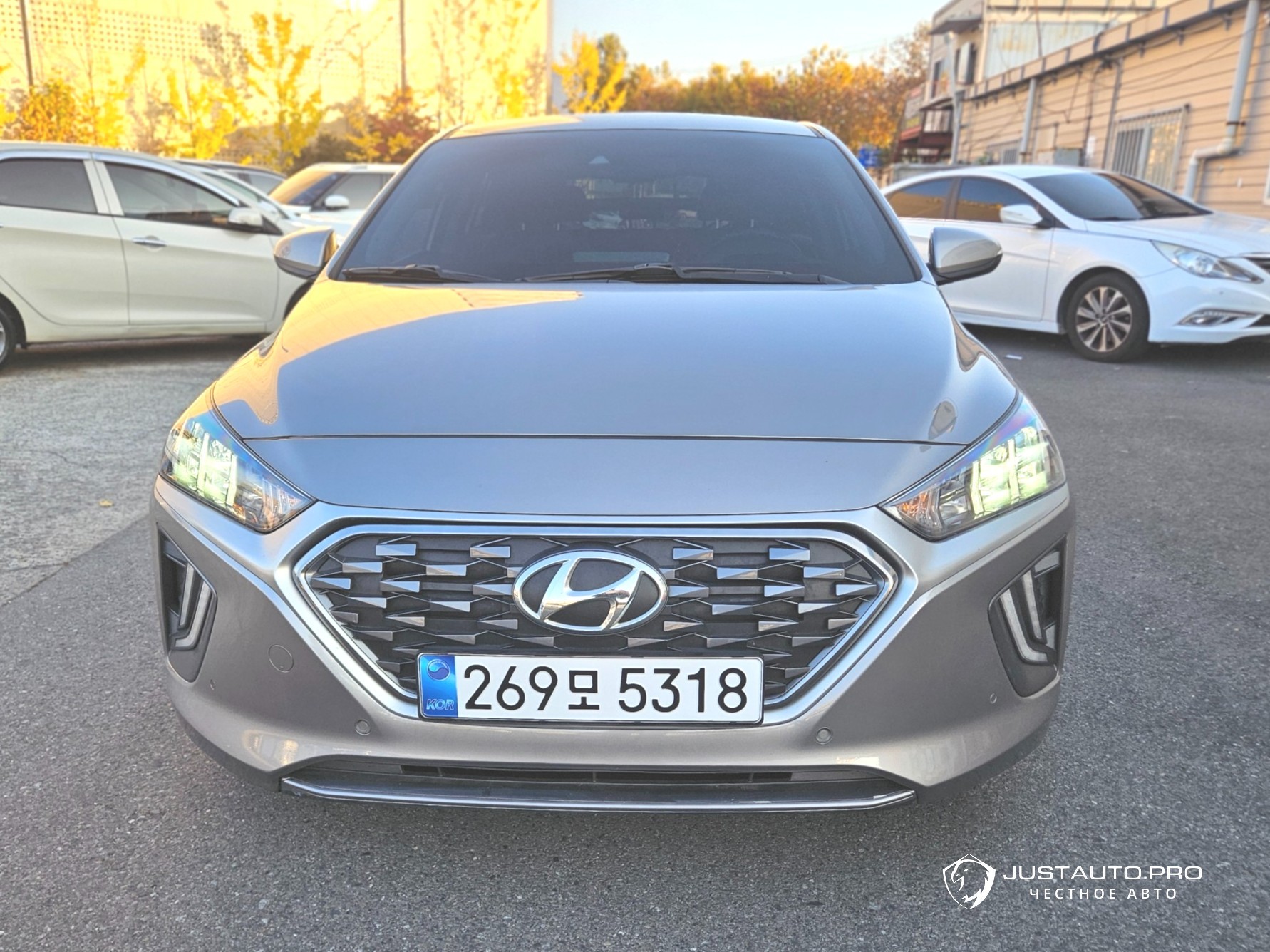 Автомобиль Hyundai Ioniq