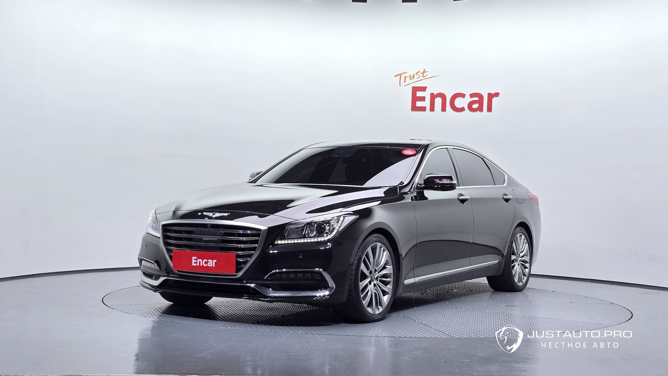 Автомобиль Genesis G80