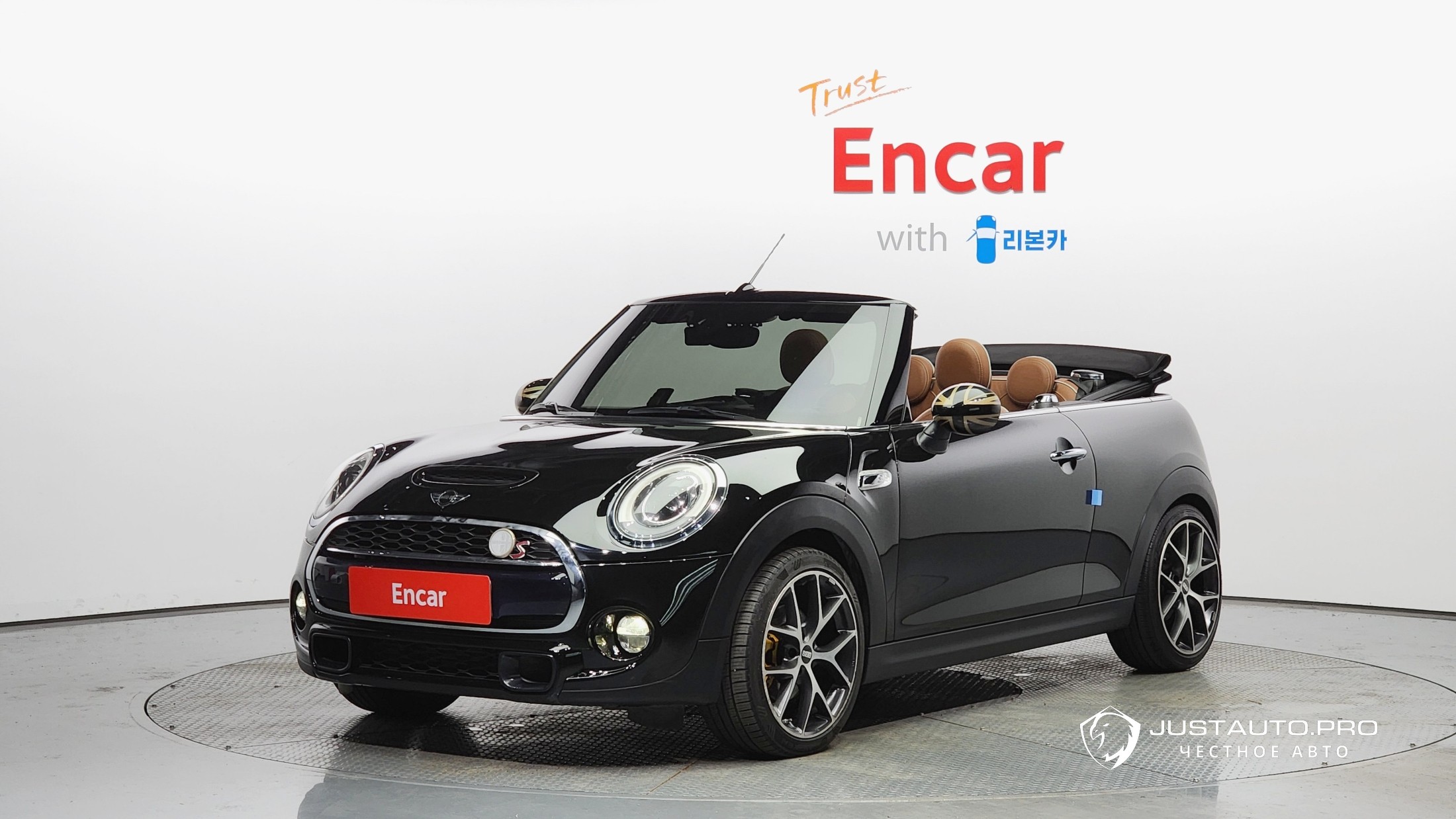 Автомобиль Mini Cooper Convertible