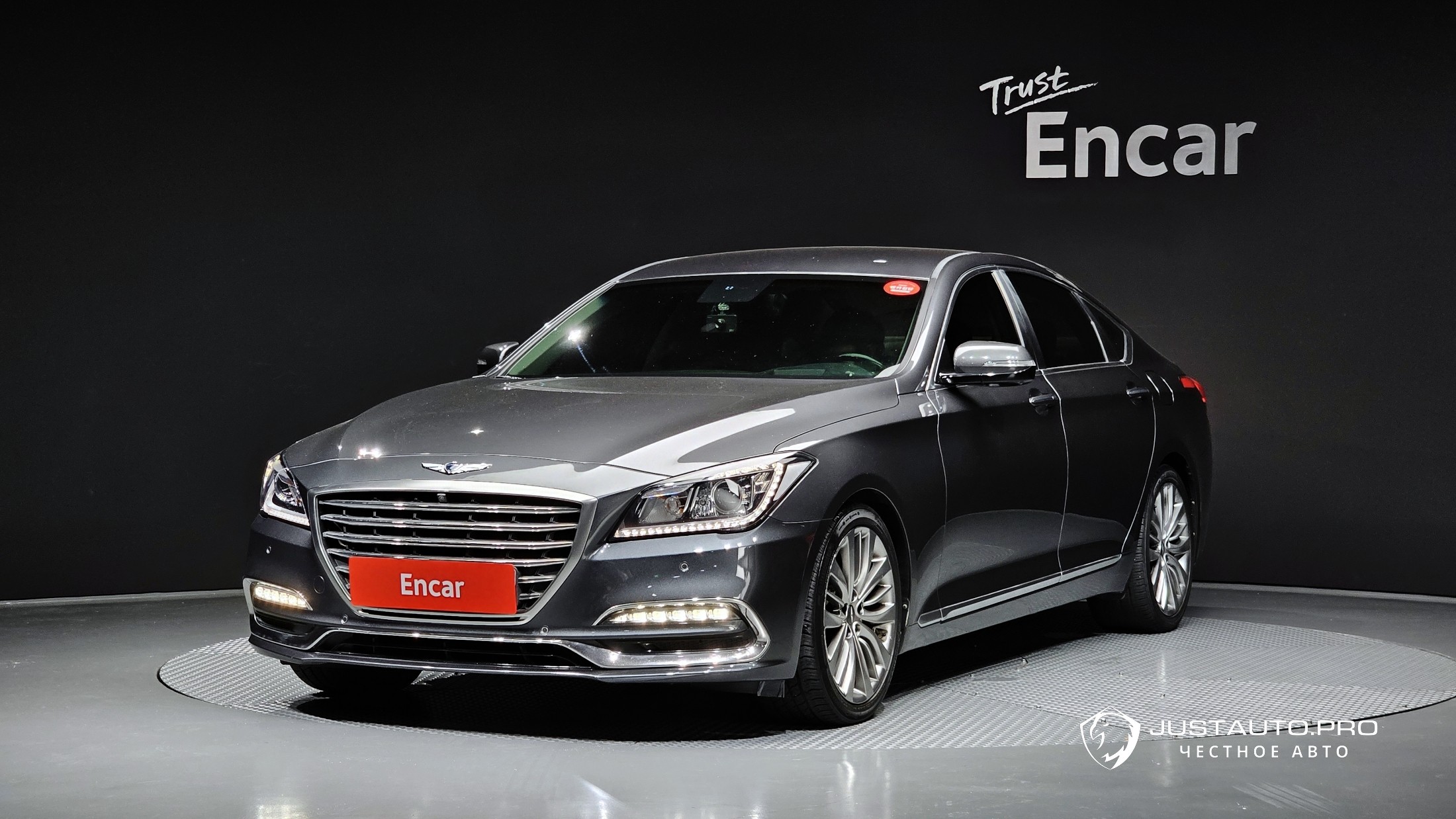 Автомобиль Genesis G80