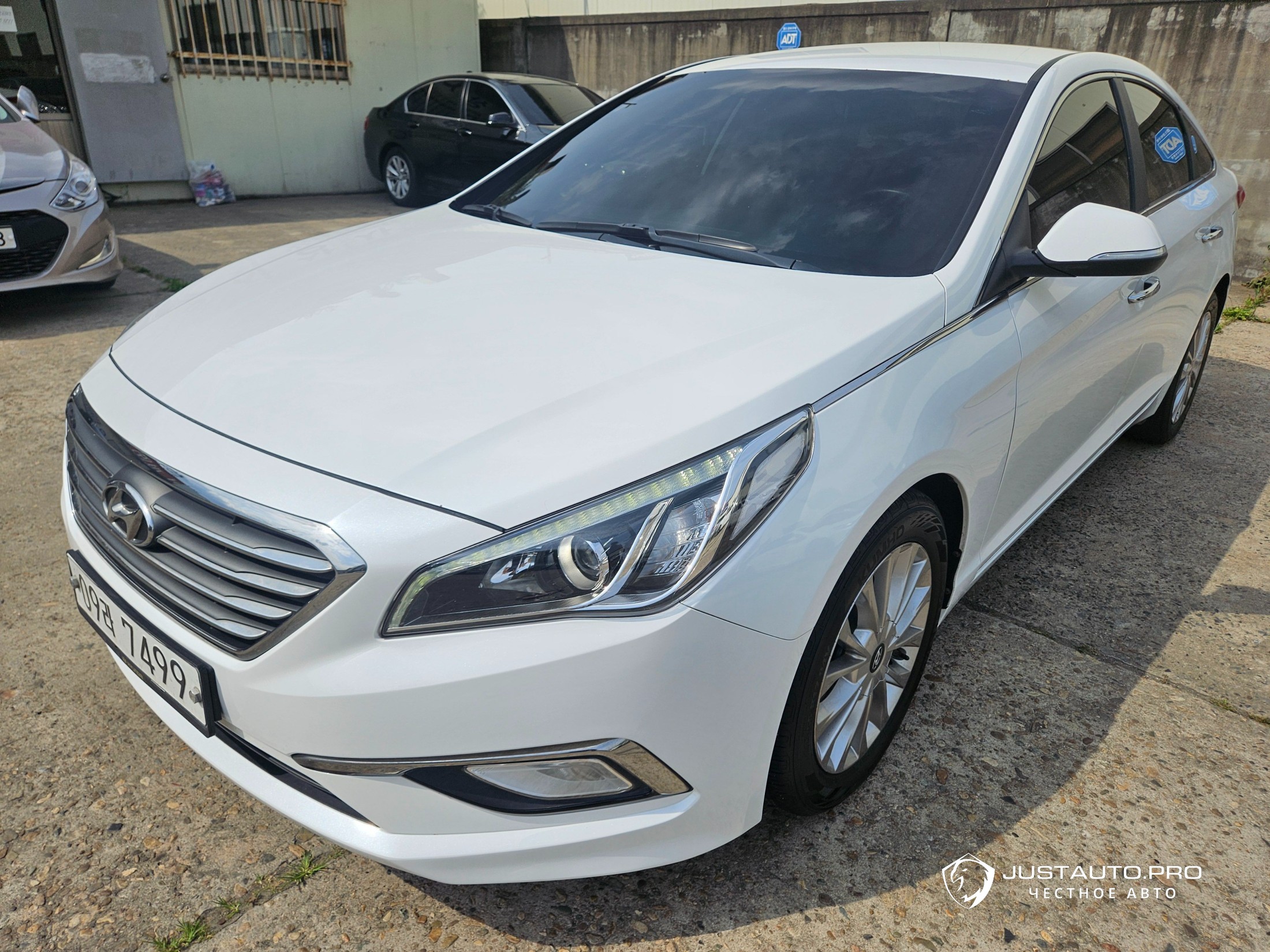Автомобиль Hyundai Sonata