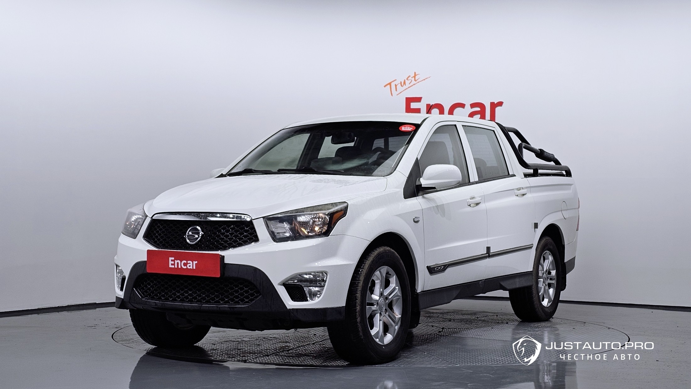 Автомобиль KG_Mobility_Ssangyong KORANDO