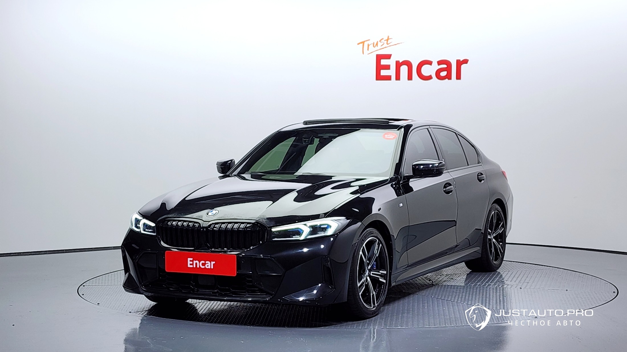 Автомобиль BMW 3-Series