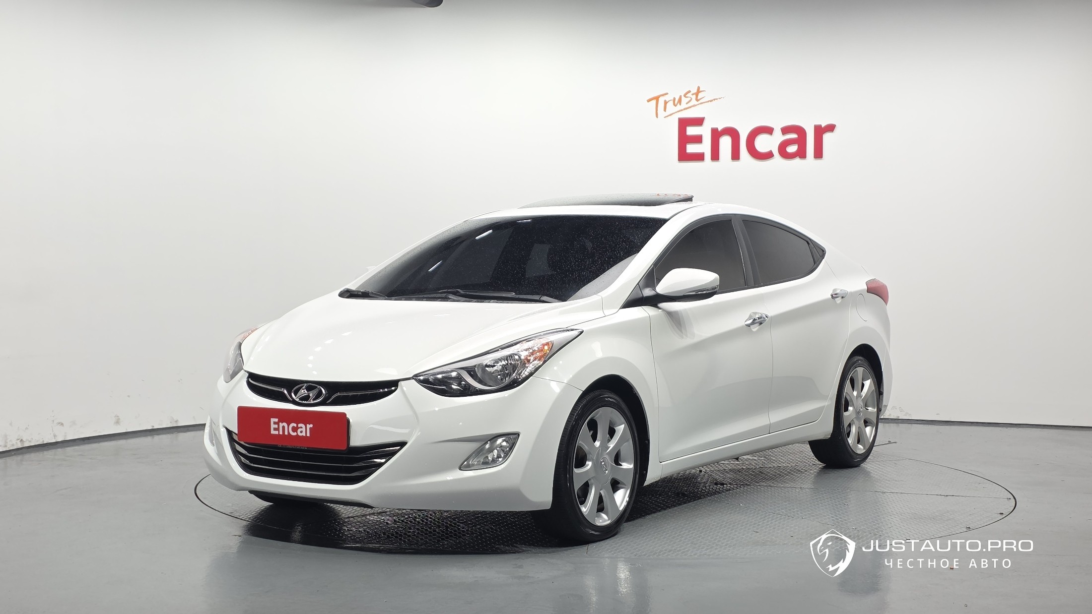 Автомобиль Hyundai AVANTE