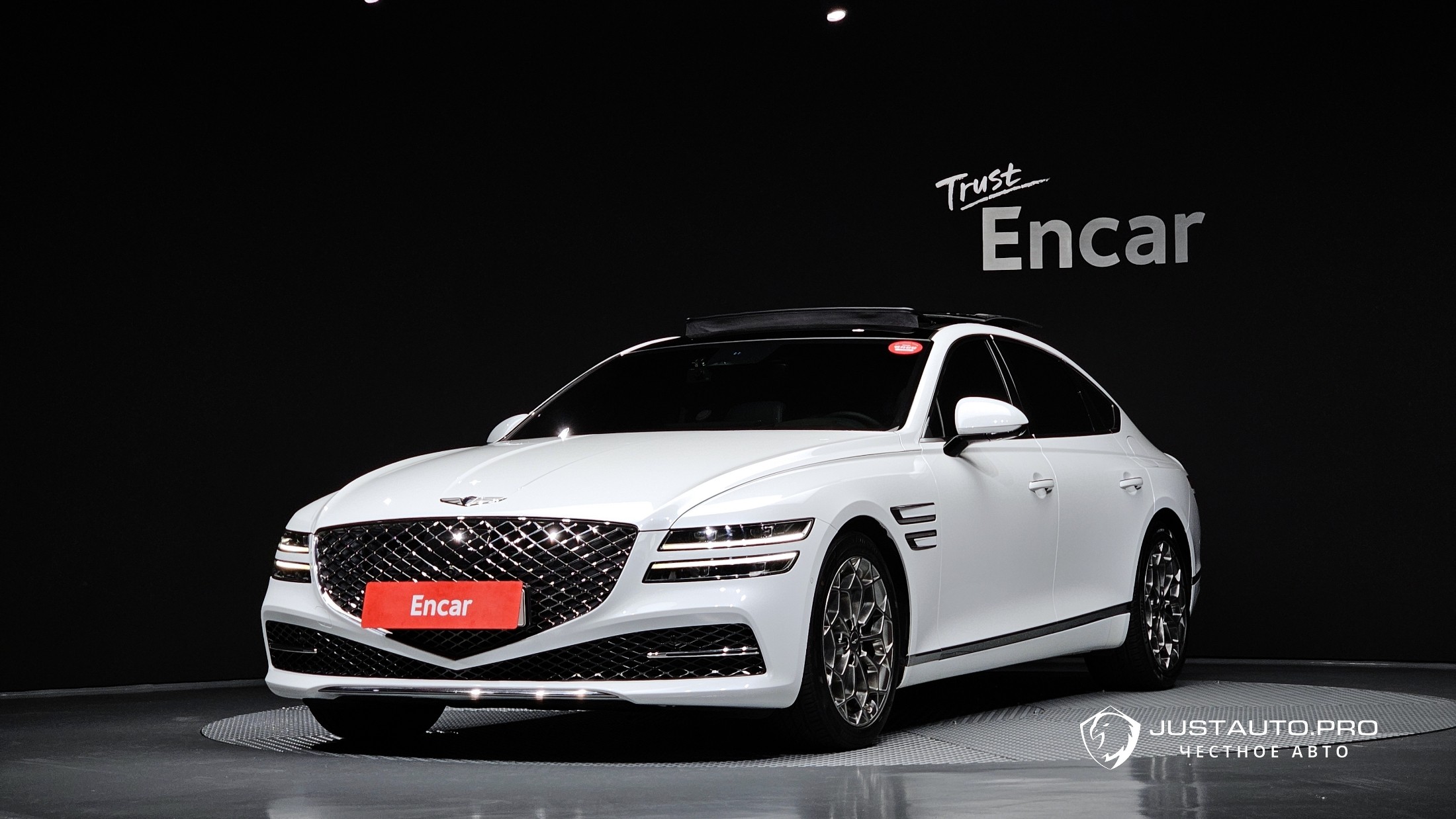 Автомобиль Genesis G80