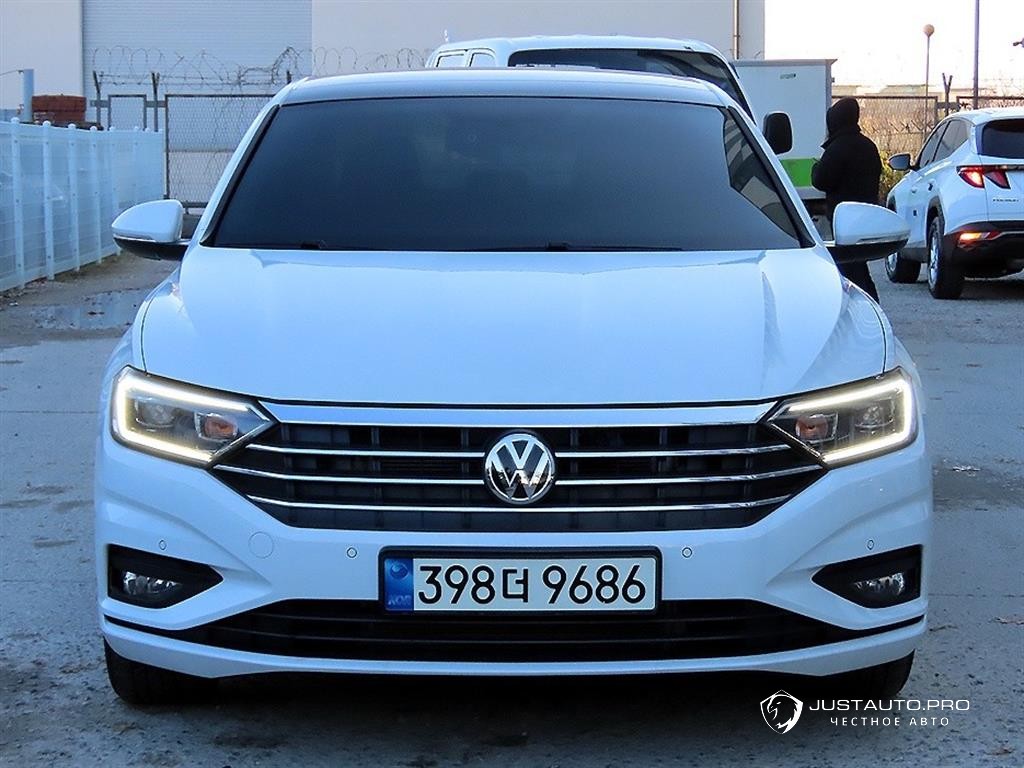 Автомобиль Volkswagen Jetta