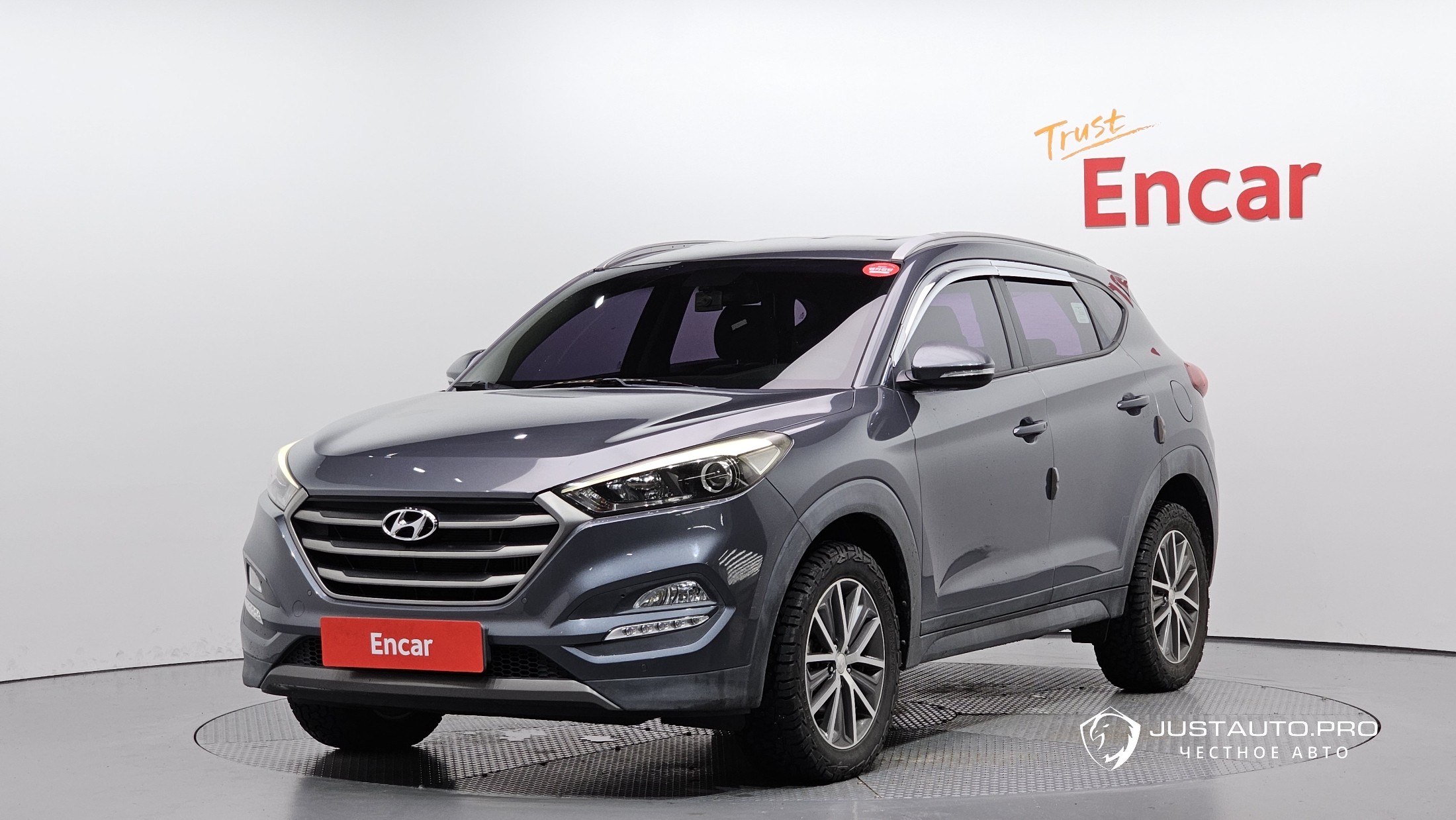 Автомобиль Hyundai Tucson