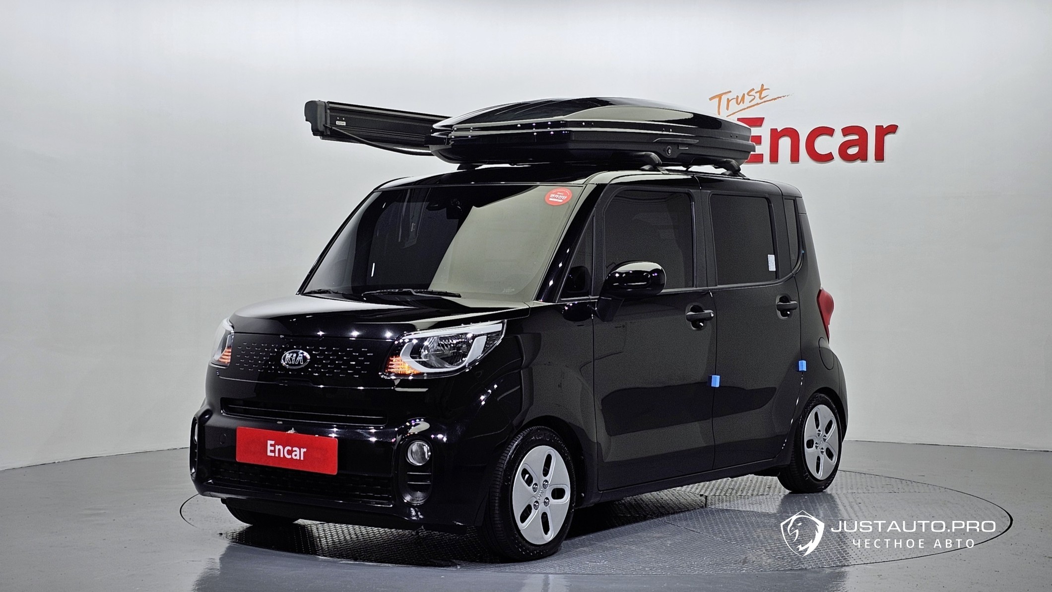 Автомобиль Kia RAY
