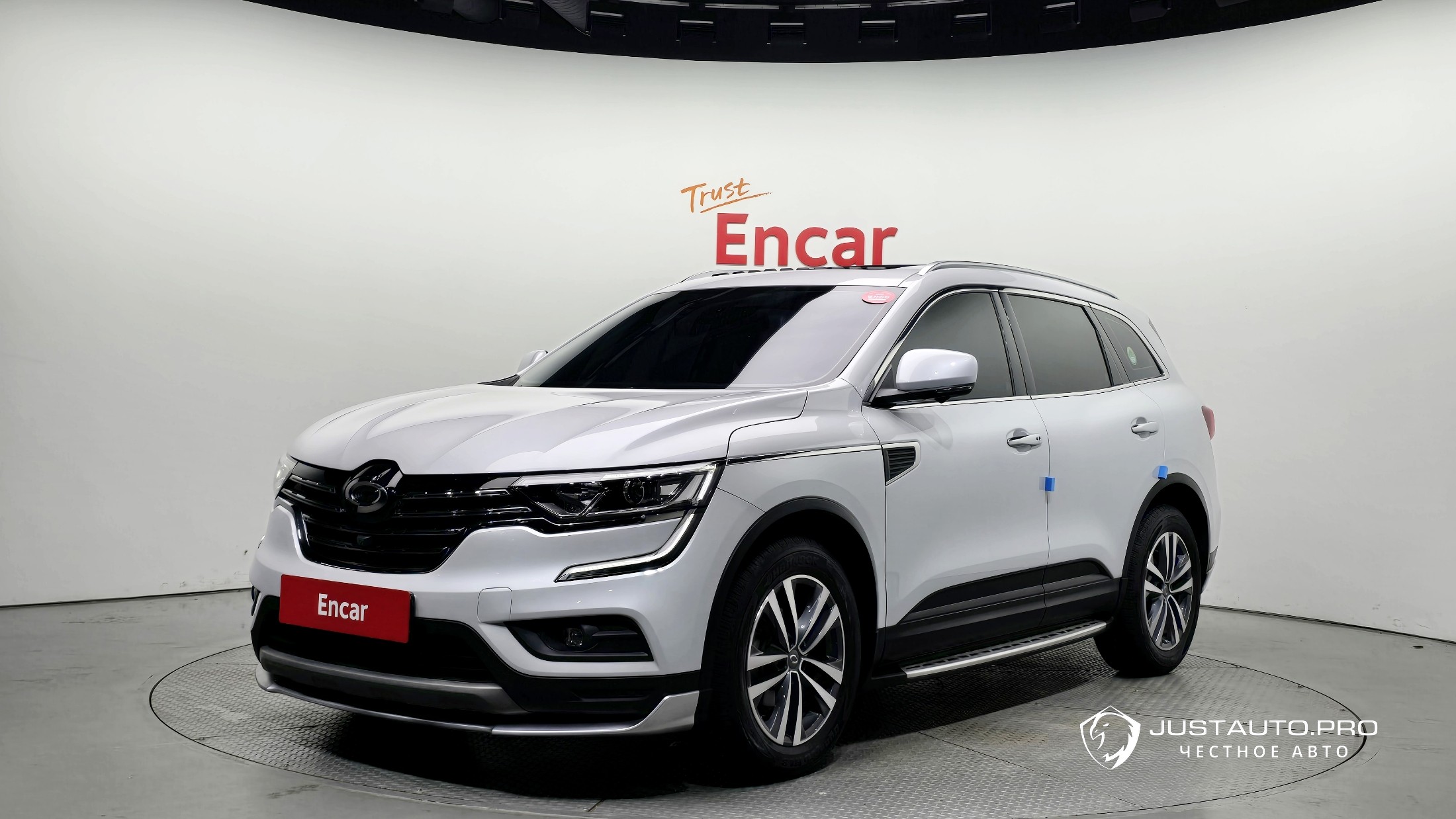 Автомобиль Renault-KoreaSamsung QM6