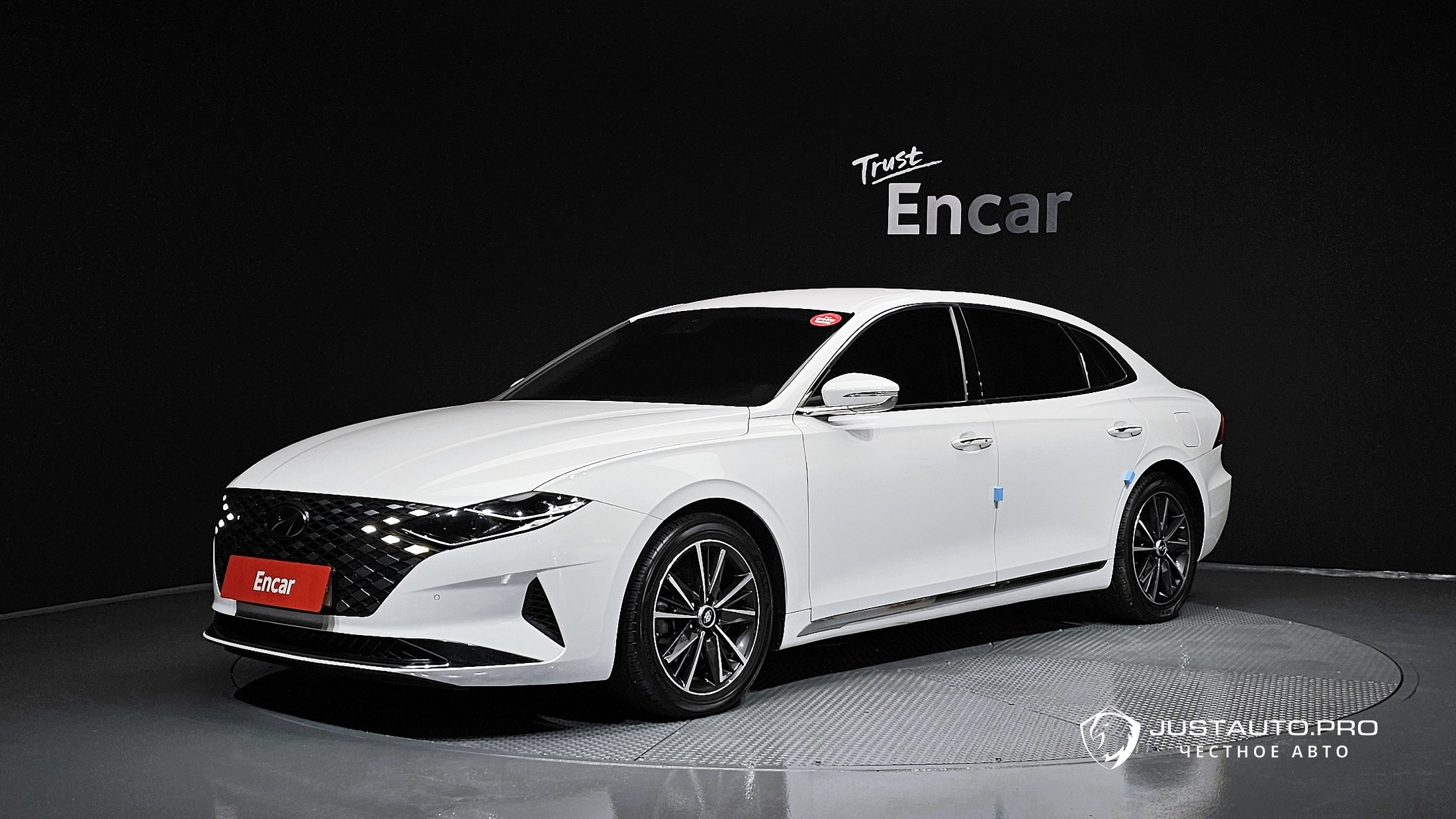 Автомобиль Hyundai Grandeur