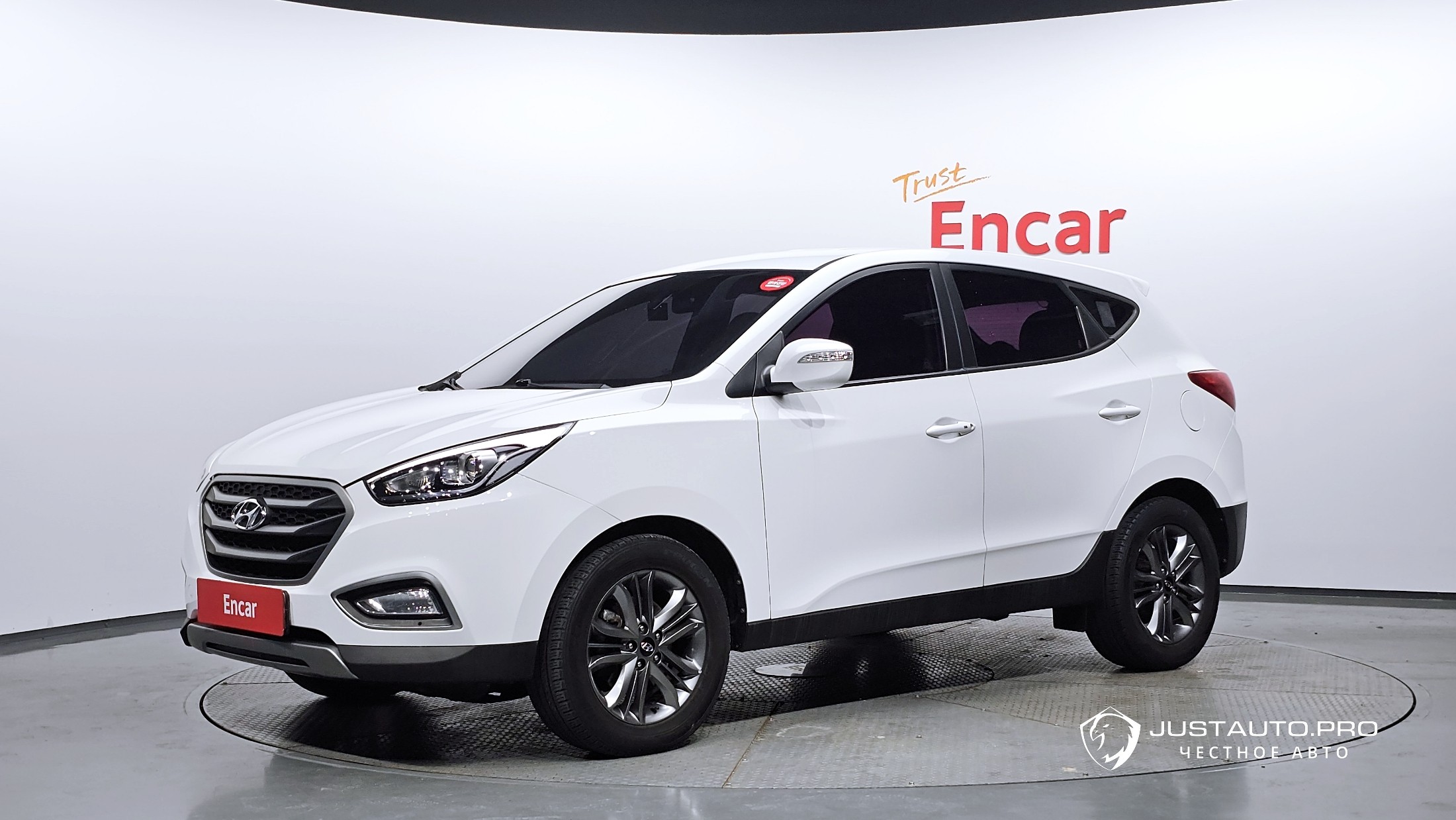 Автомобиль Hyundai Tucson