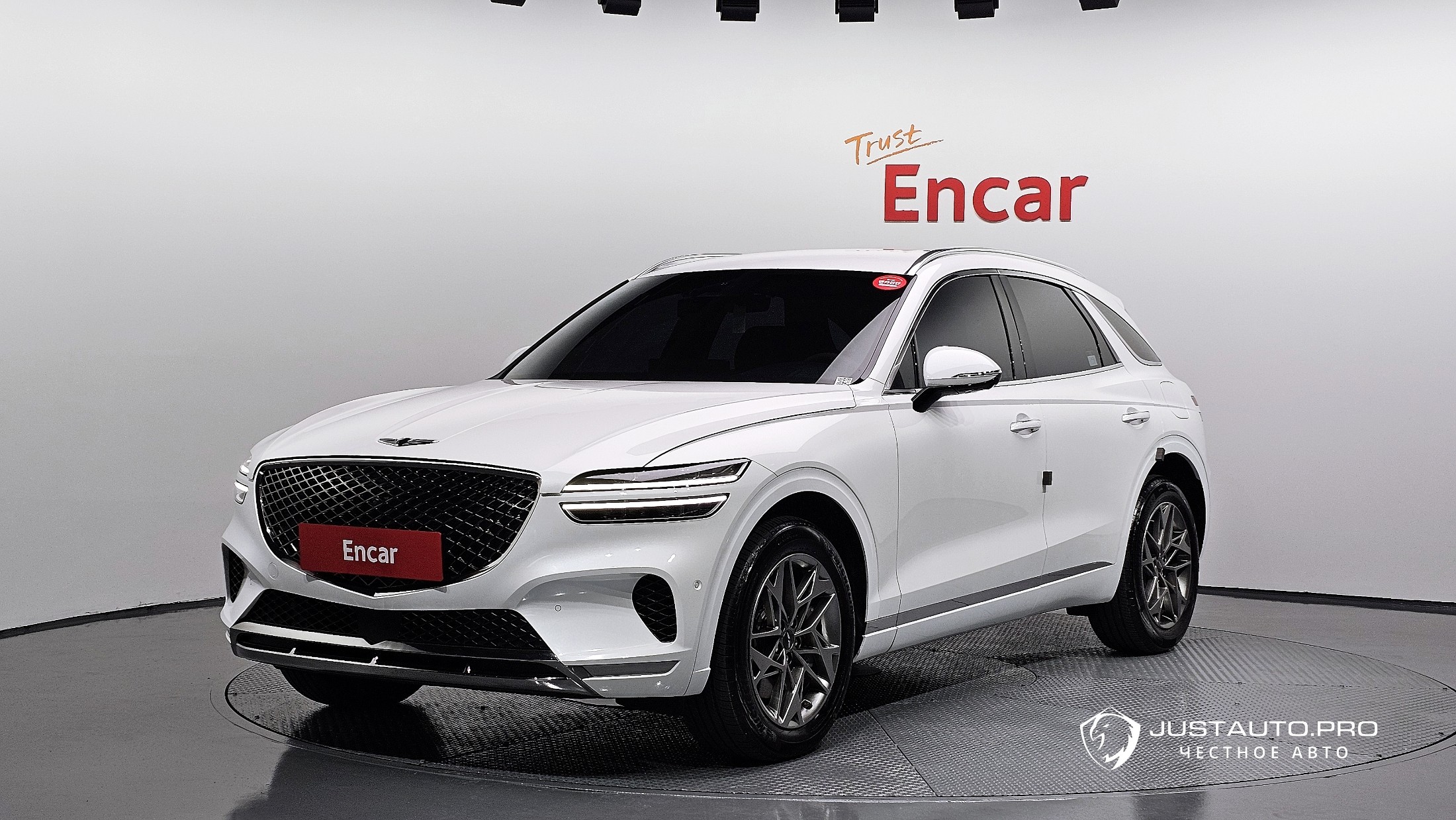 Автомобиль Genesis GV70