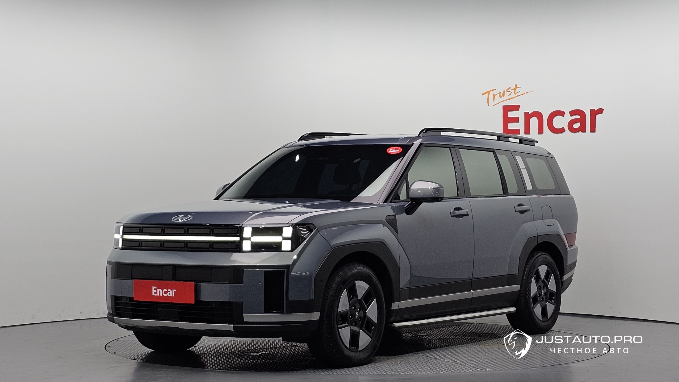 Автомобиль Hyundai Santafe