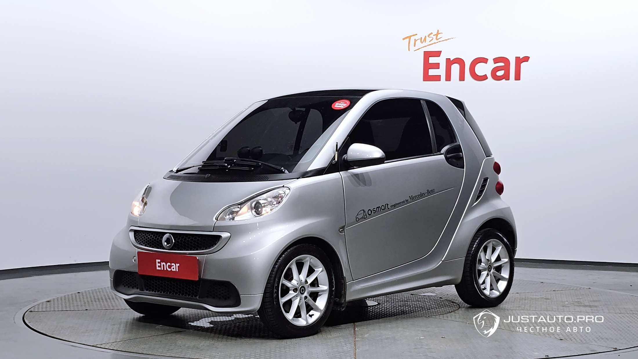 Автомобиль Smart Fortwo
