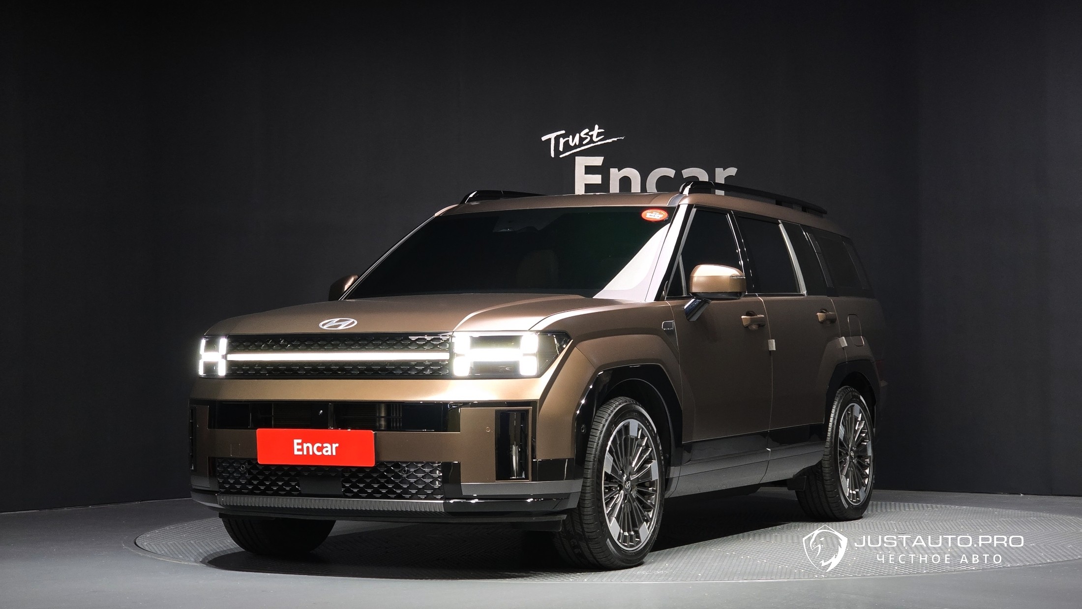 Автомобиль Hyundai Santafe