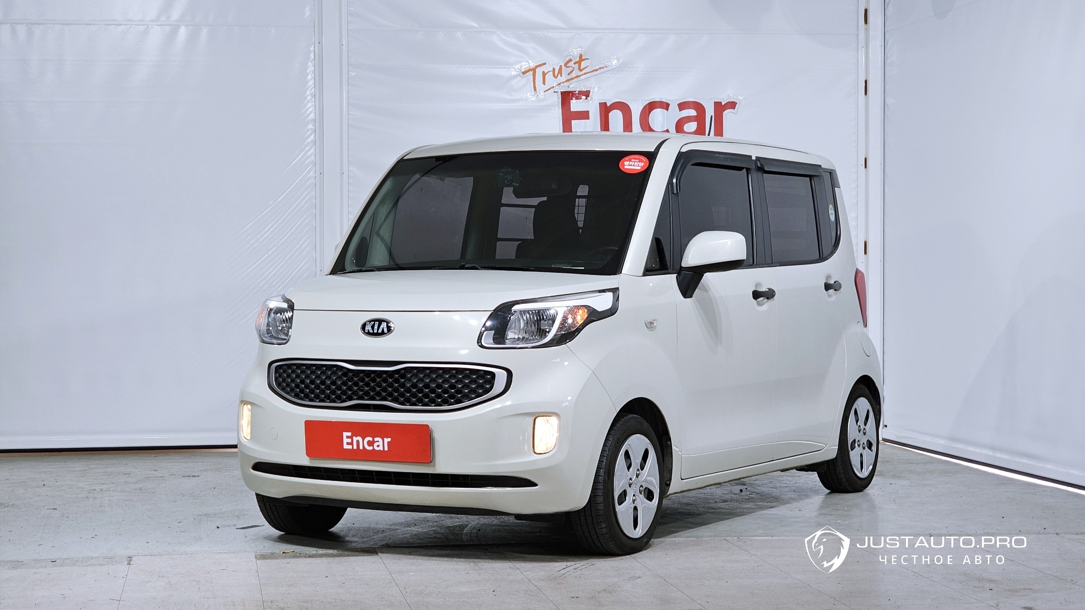 Автомобиль Kia RAY