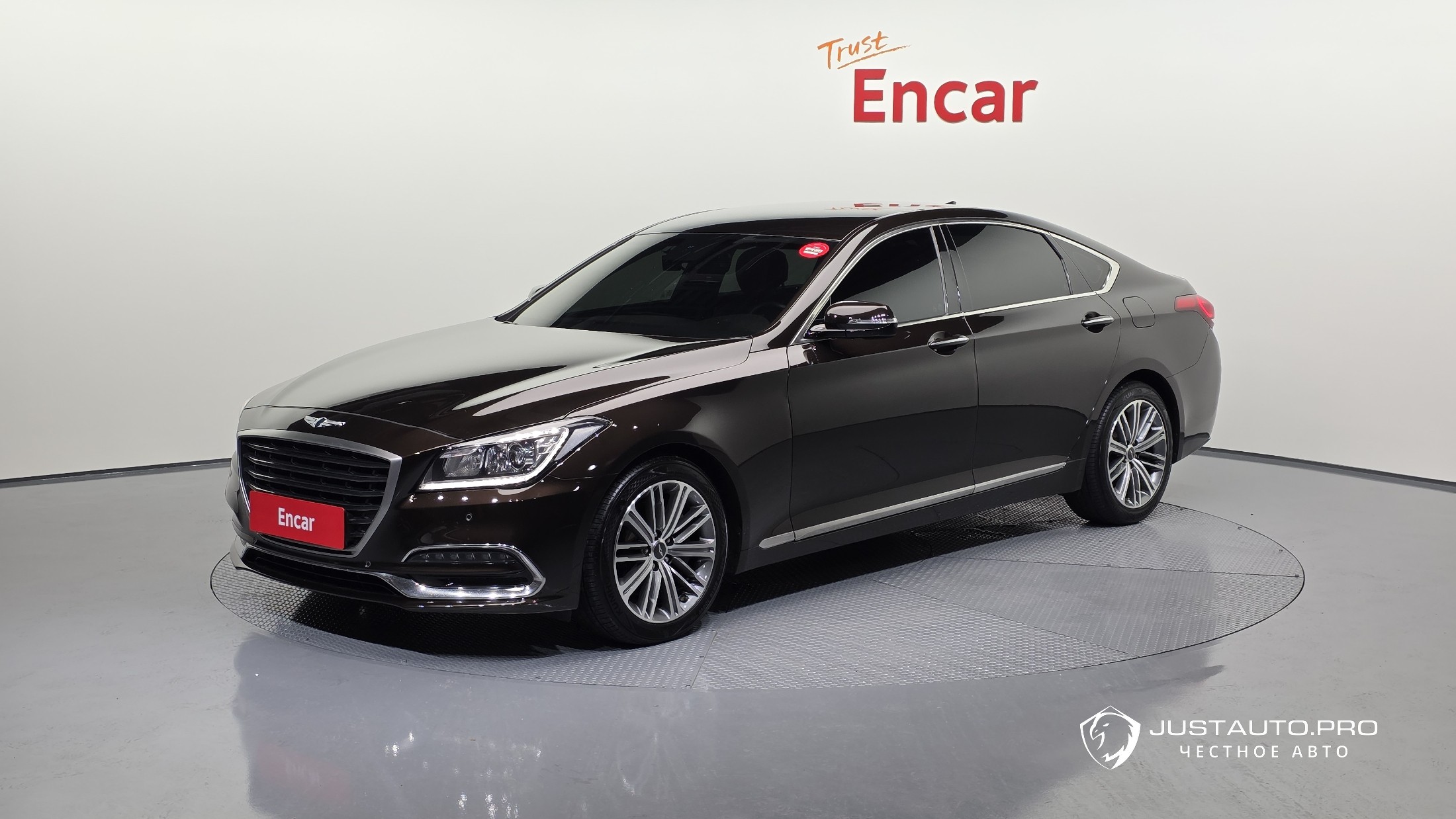 Автомобиль Genesis G80