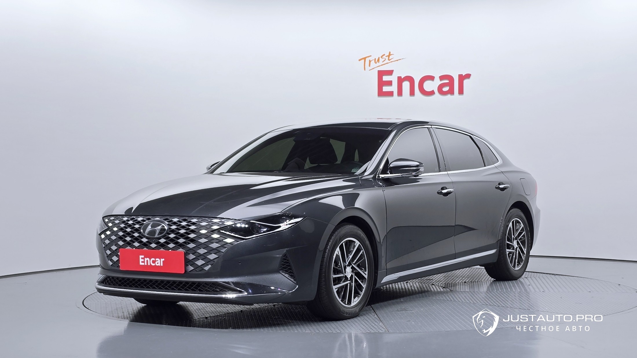 Автомобиль Hyundai Grandeur