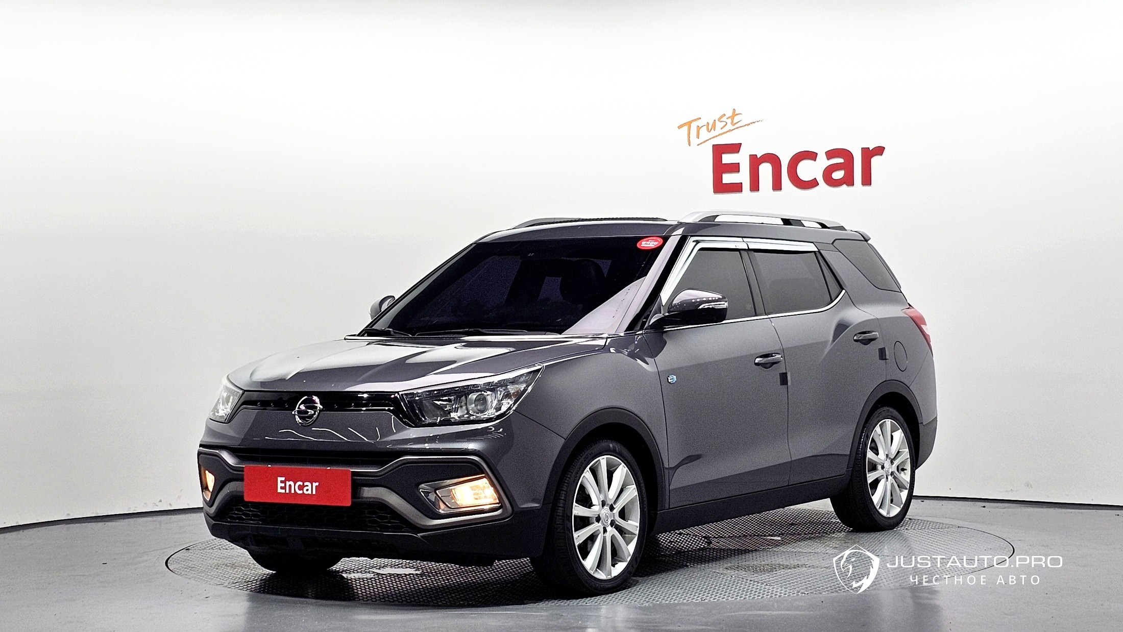 Автомобиль KG_Mobility_Ssangyong TIBOLI