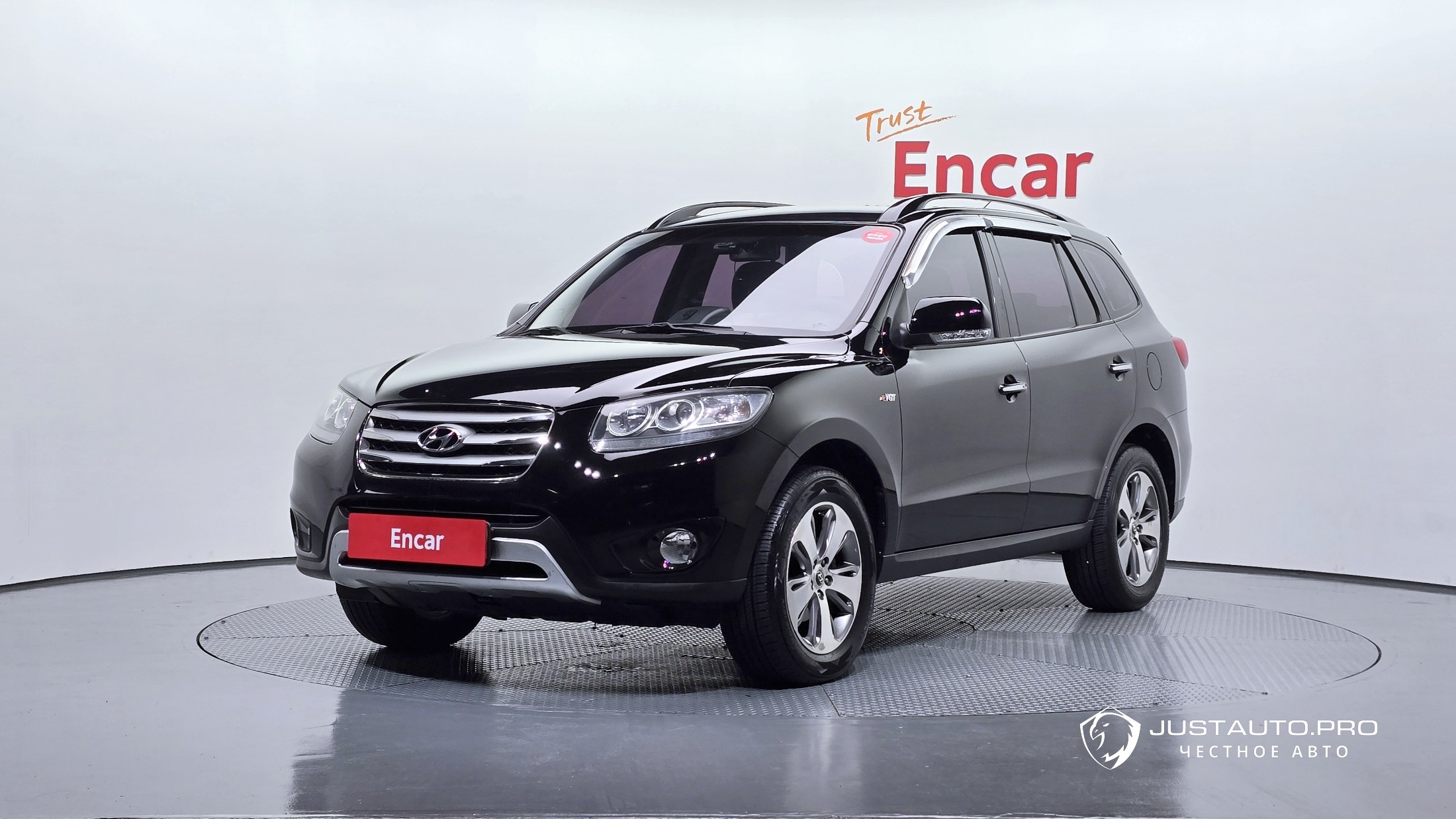 Автомобиль Hyundai Santafe