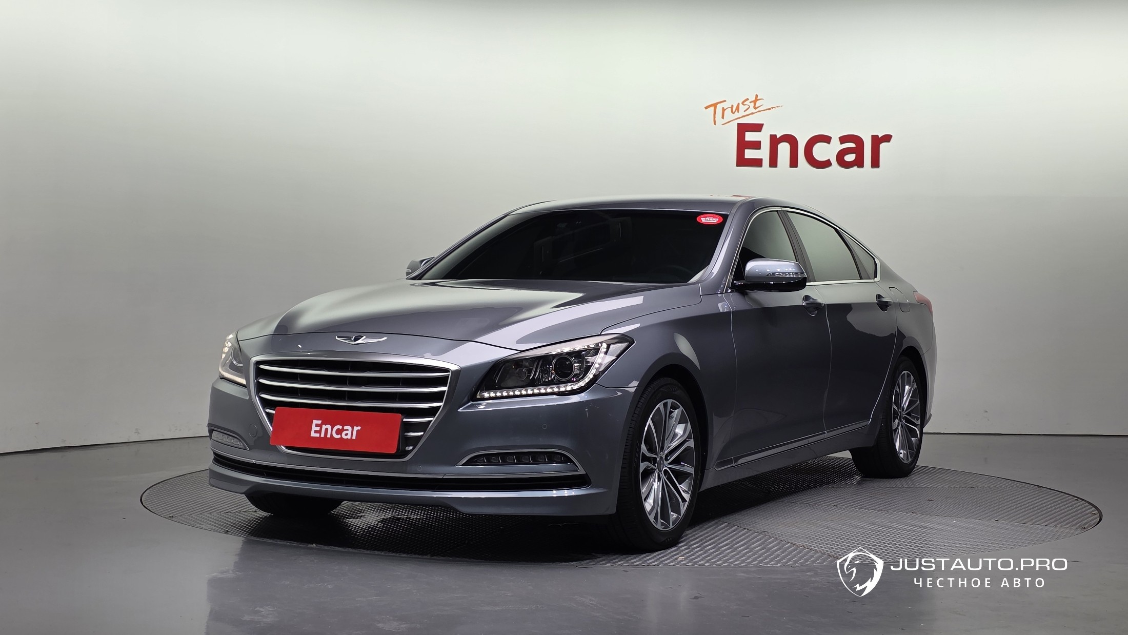 Автомобиль Hyundai Genesis
