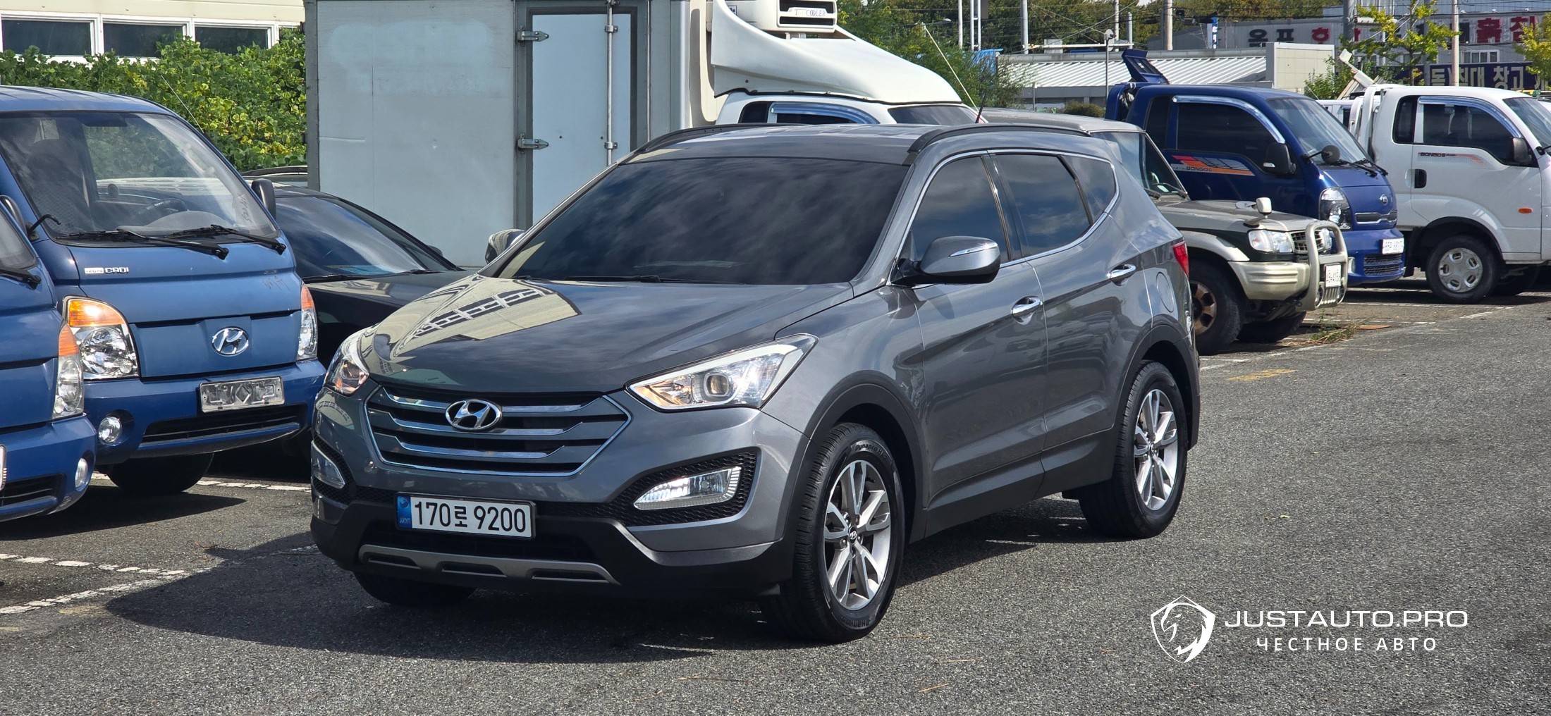 Автомобиль Hyundai Santafe