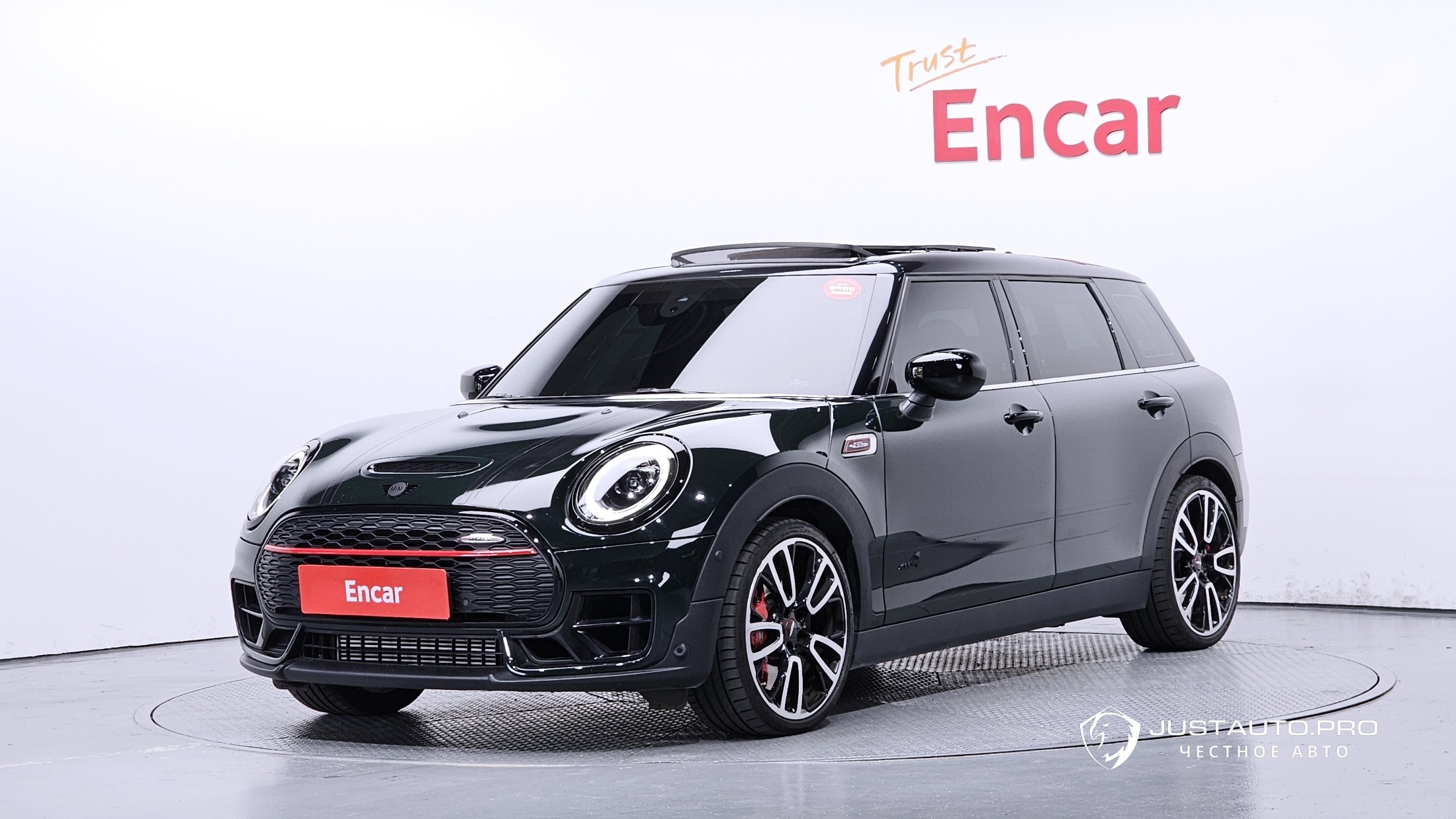 Автомобиль Mini Clubman