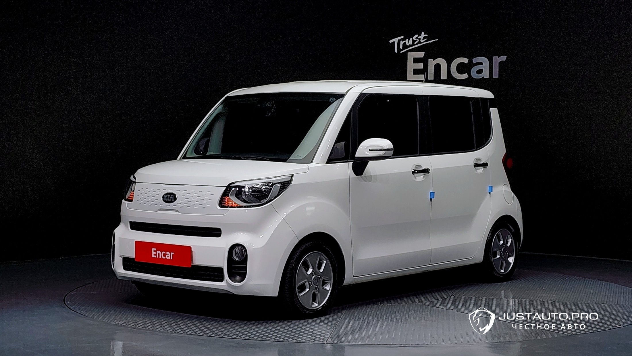 Автомобиль Kia RAY