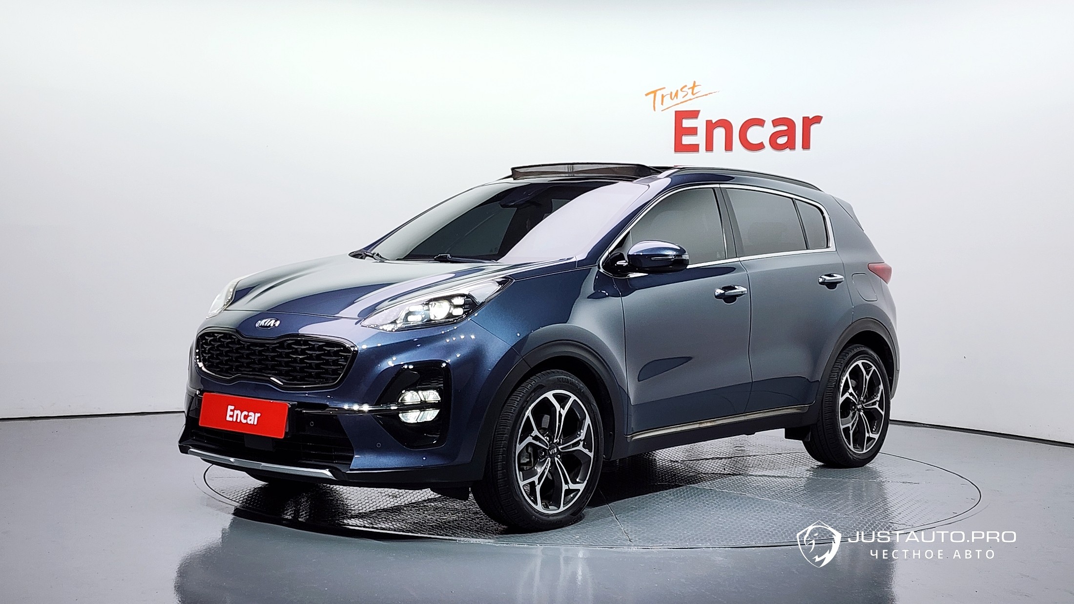 Автомобиль Kia Sportage