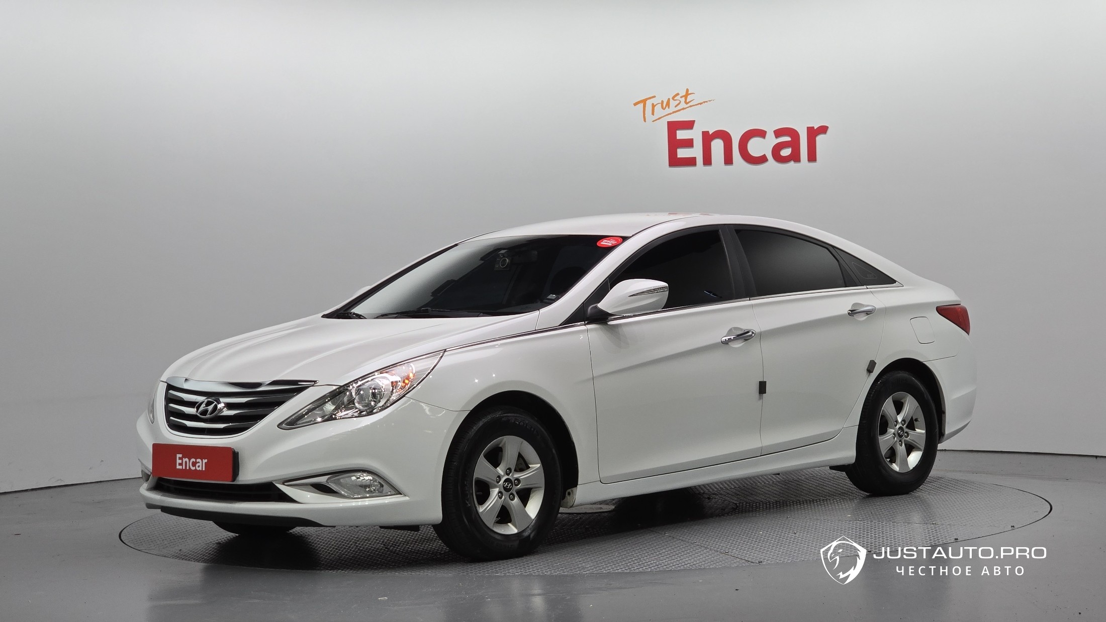 Автомобиль Hyundai Sonata