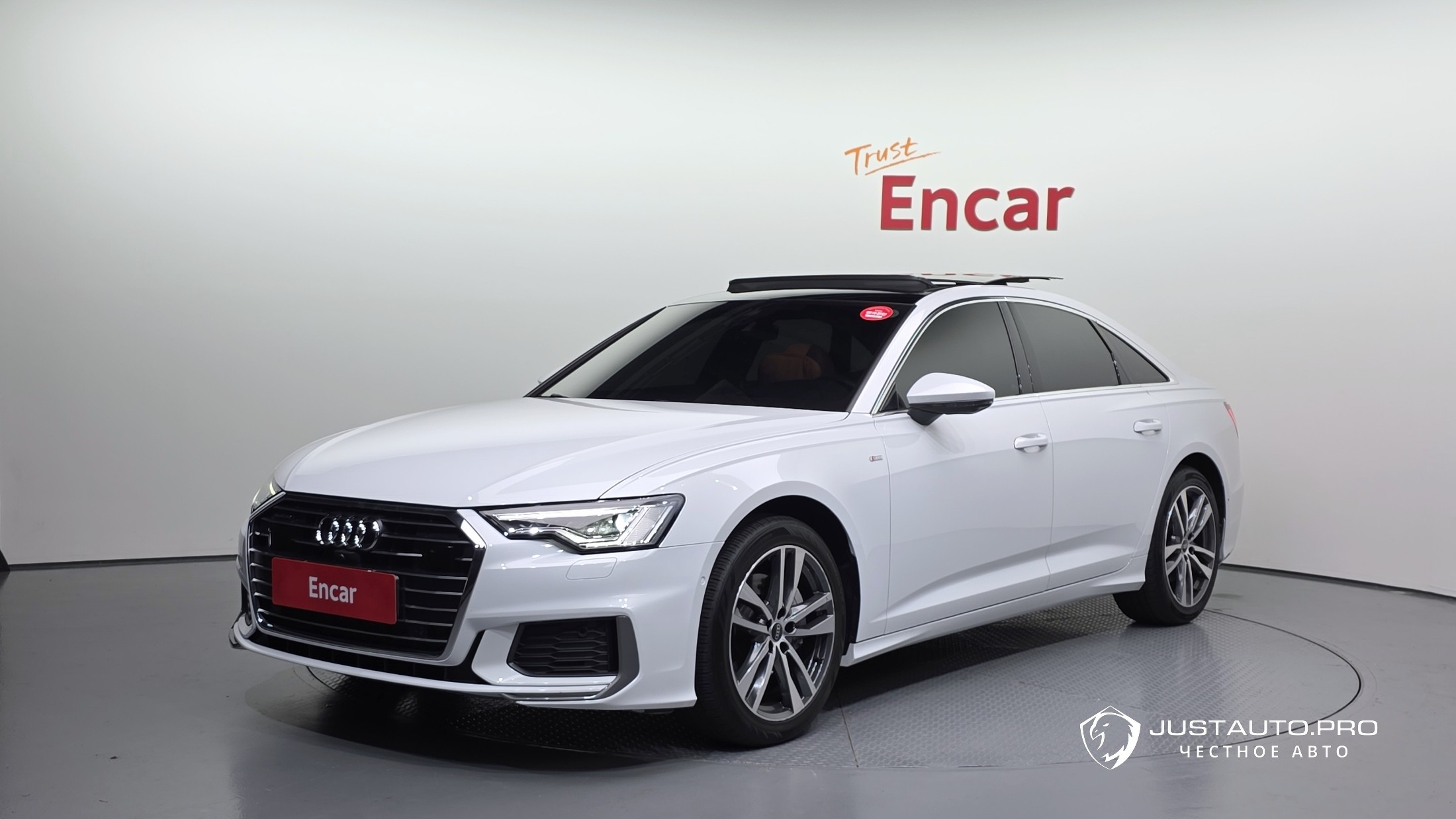 Автомобиль Audi A6