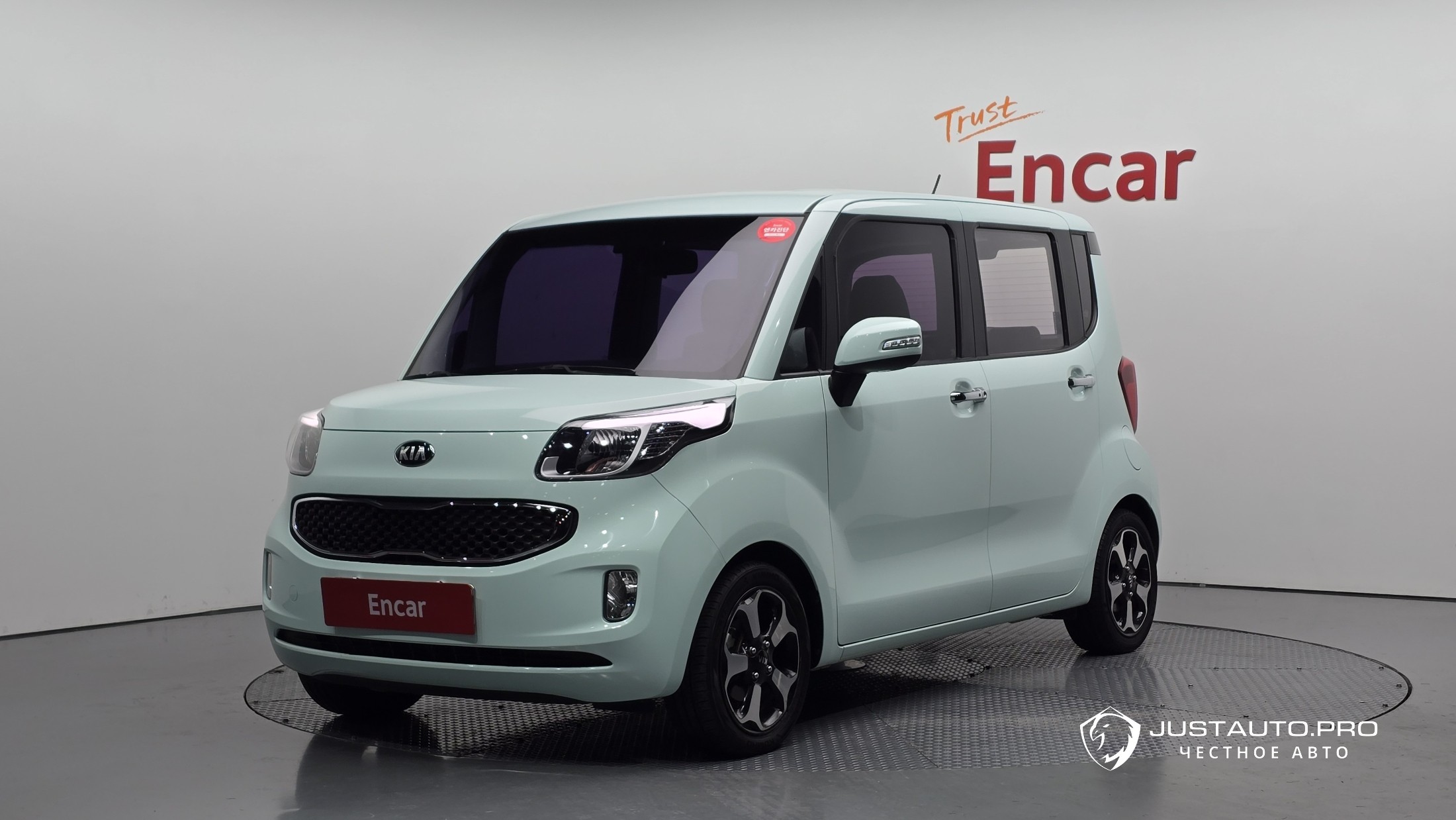 Автомобиль Kia RAY